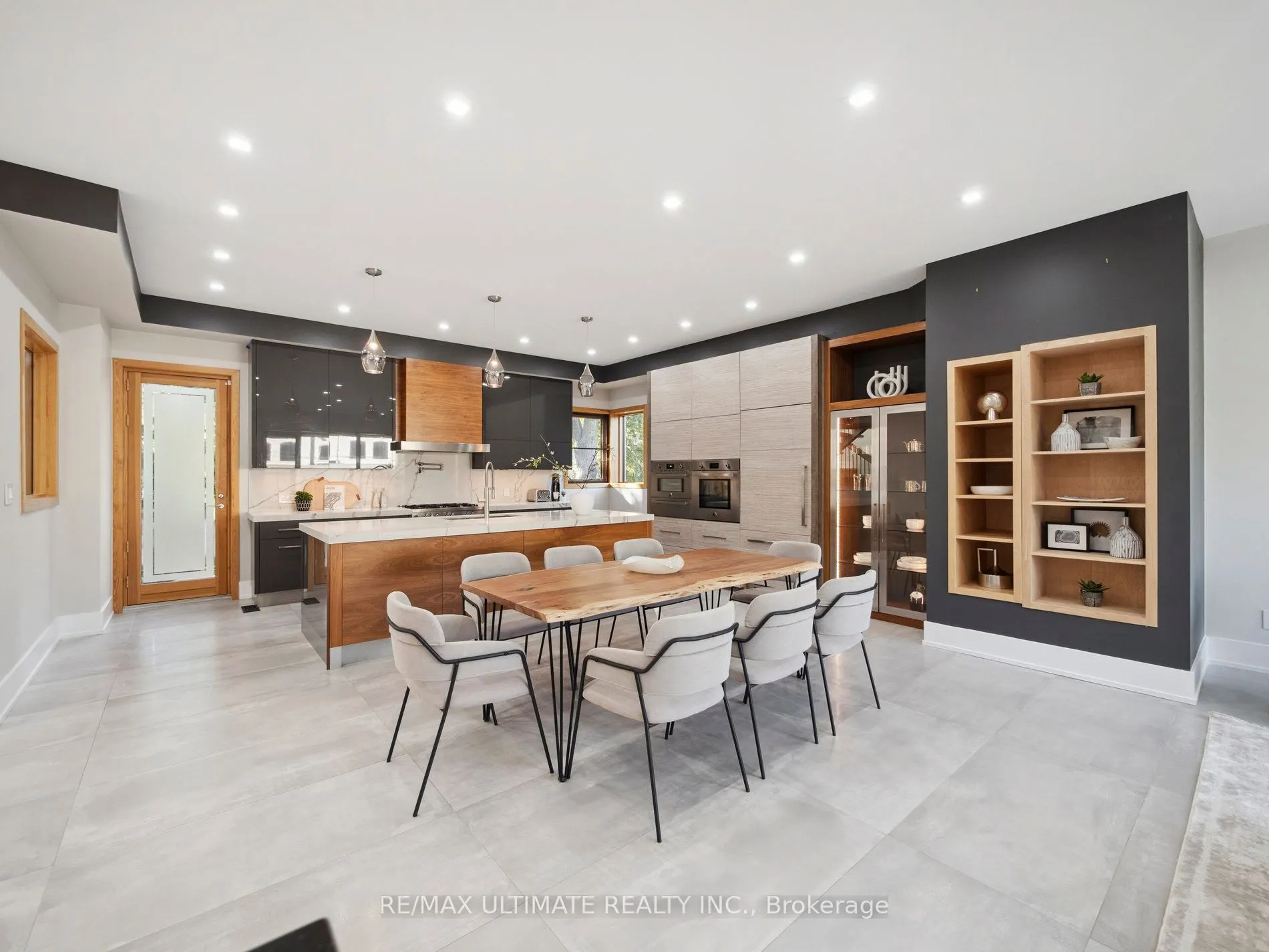 74 Leisure Lane