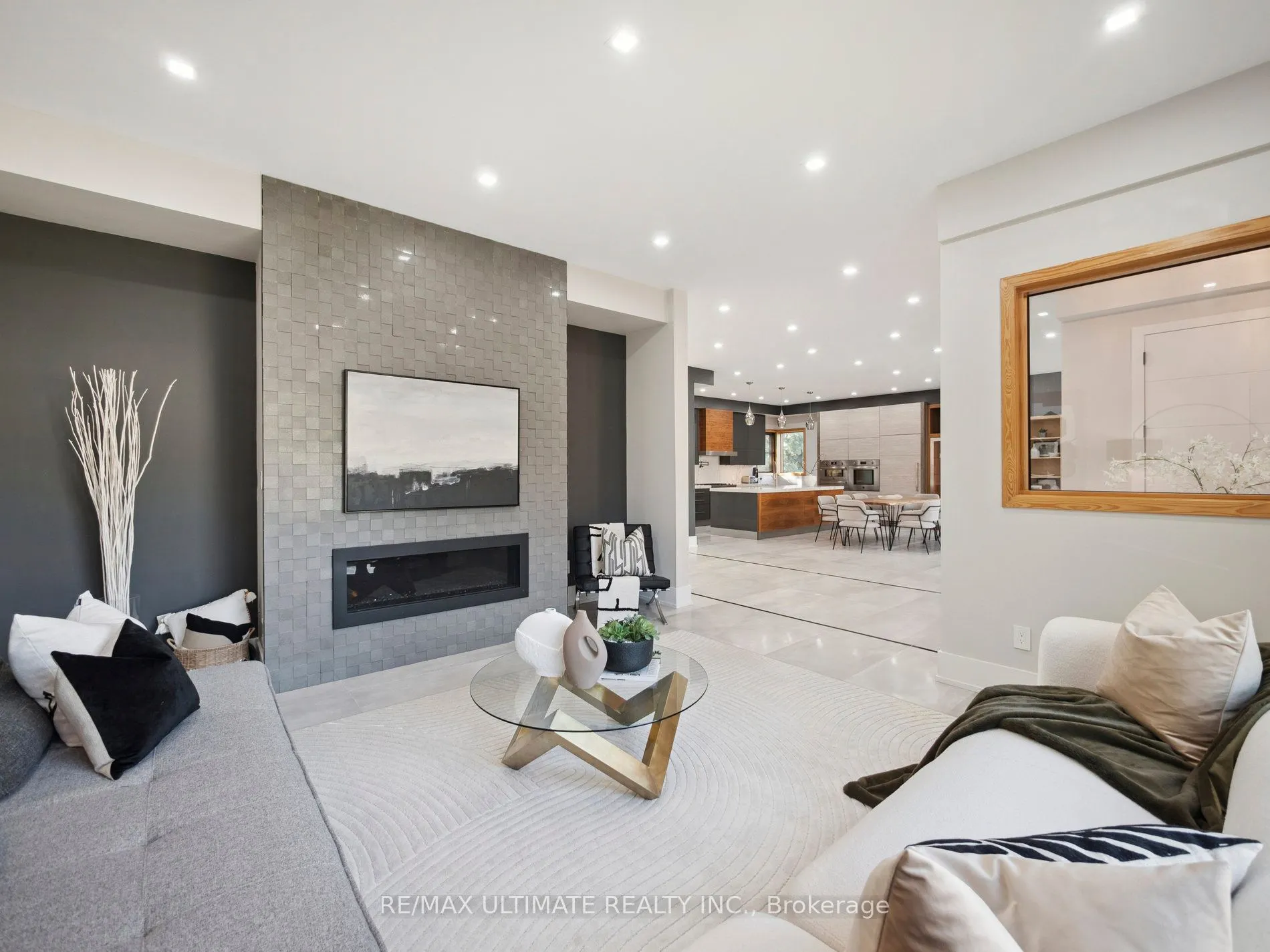 74 Leisure Lane