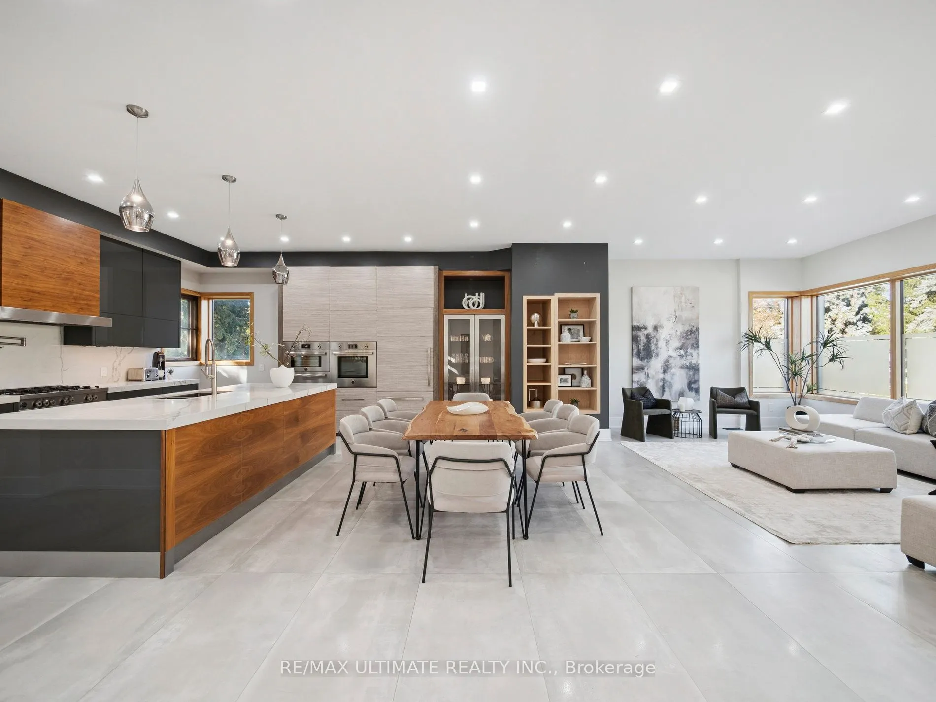 74 Leisure Lane