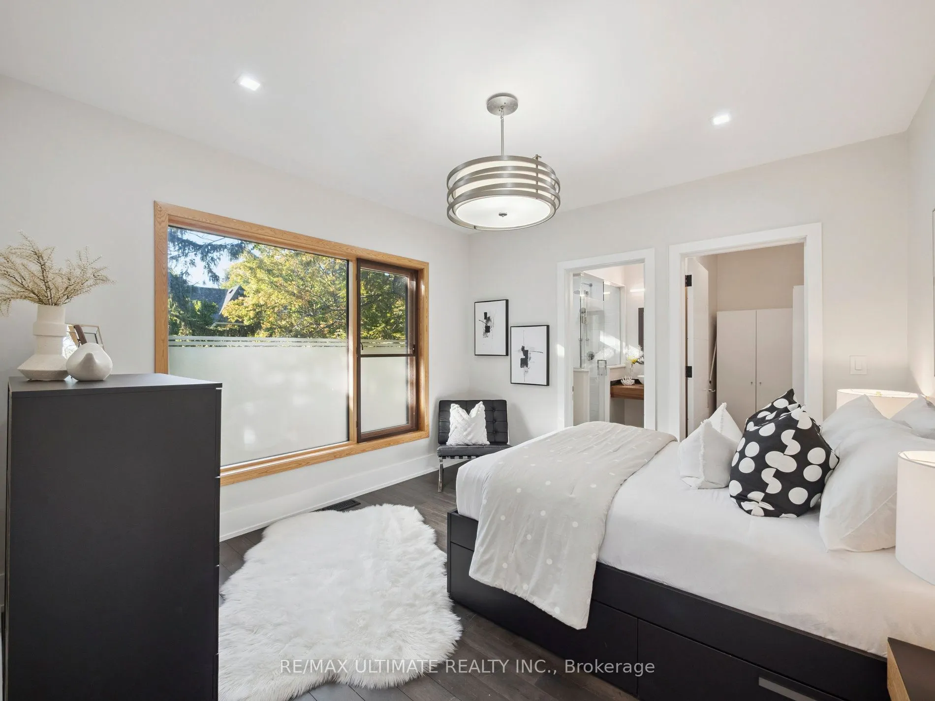 74 Leisure Lane