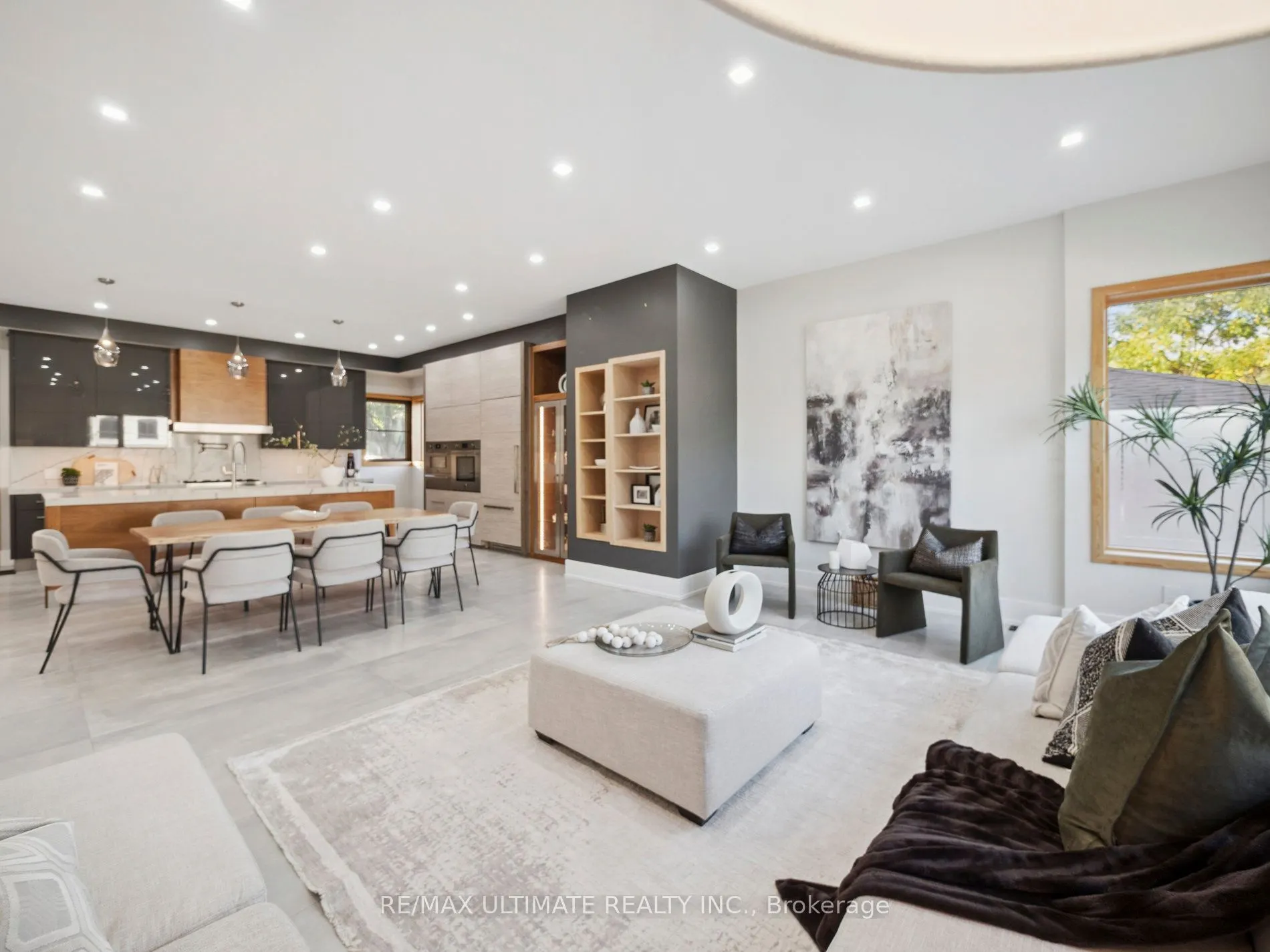 74 Leisure Lane