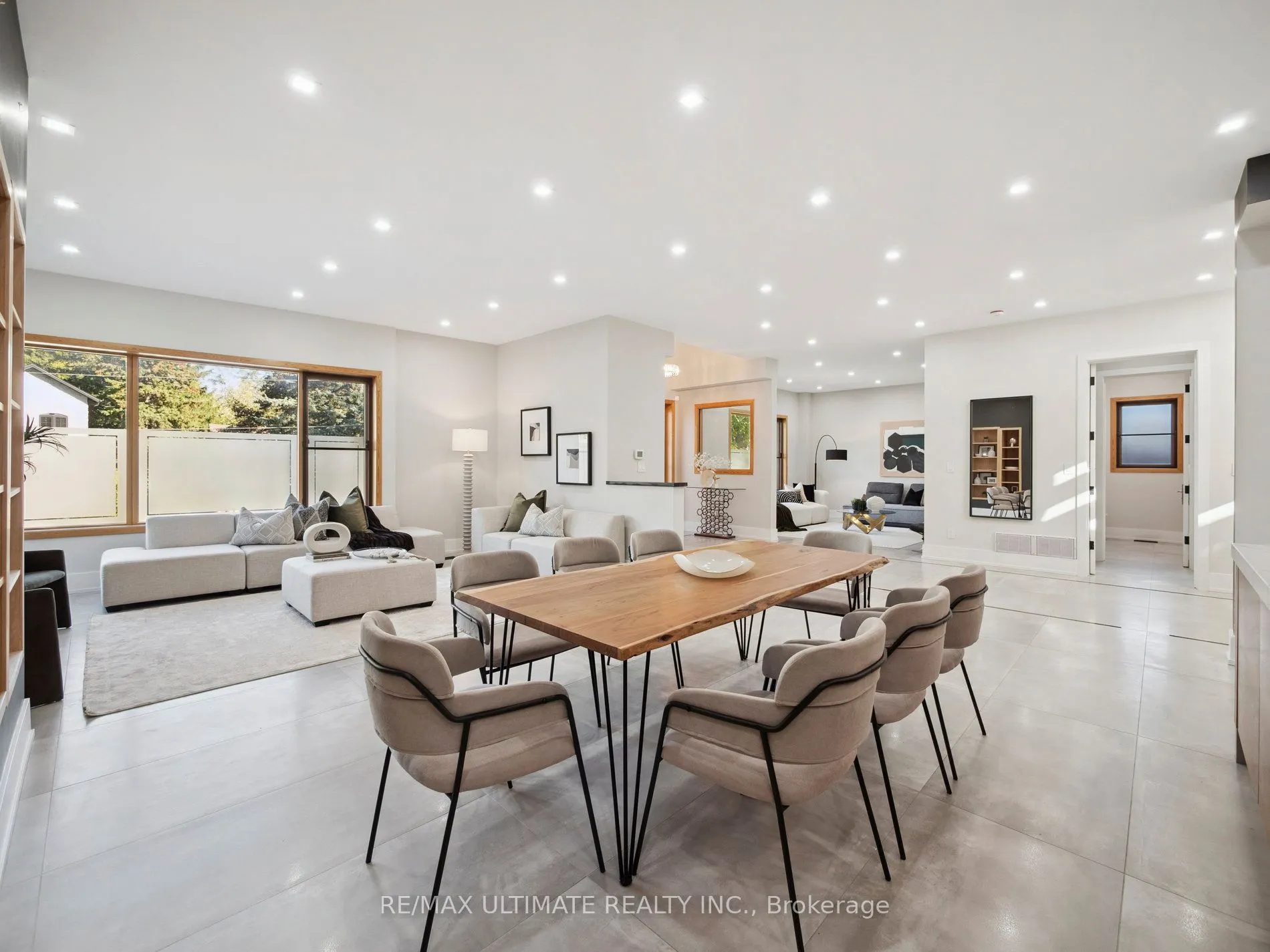 74 Leisure Lane