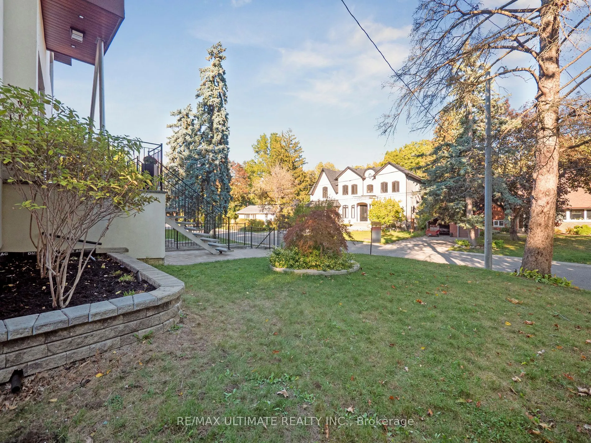 74 Leisure Lane