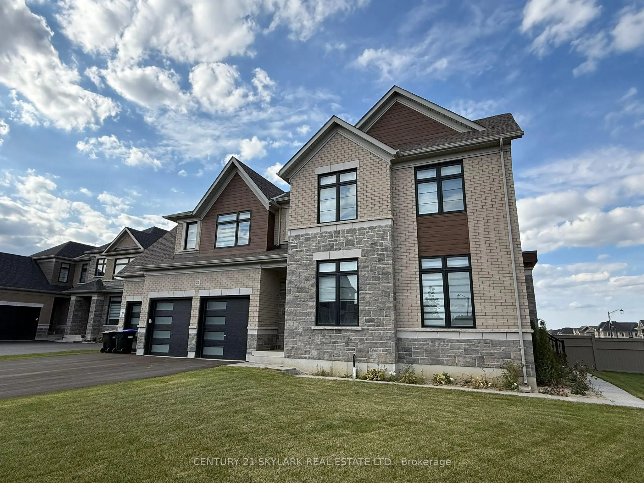 22 Mahogany Trail
