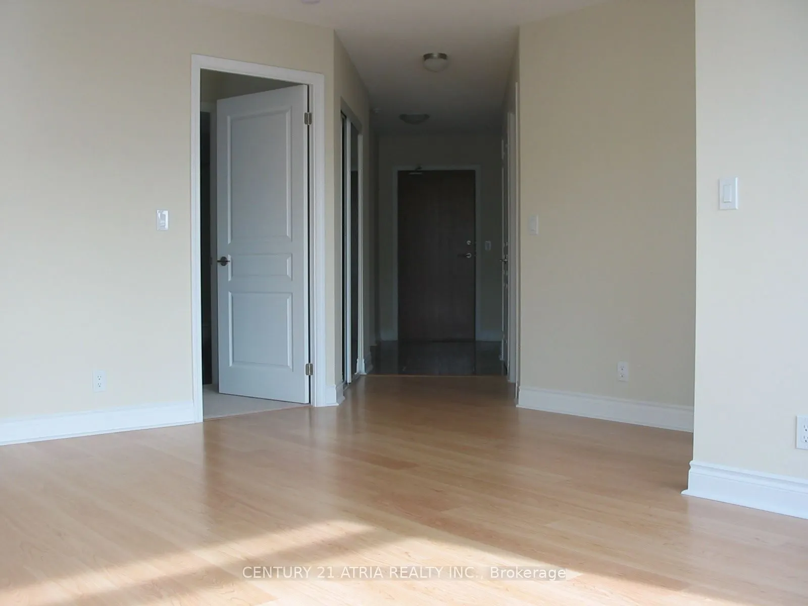 75 South Town Centre Boulevard, #708