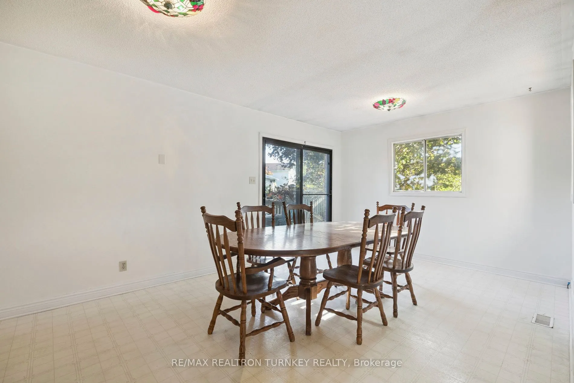 154 Meadowbank Road