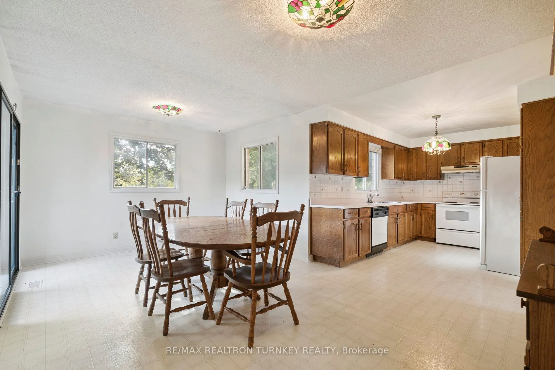 154 Meadowbank Road