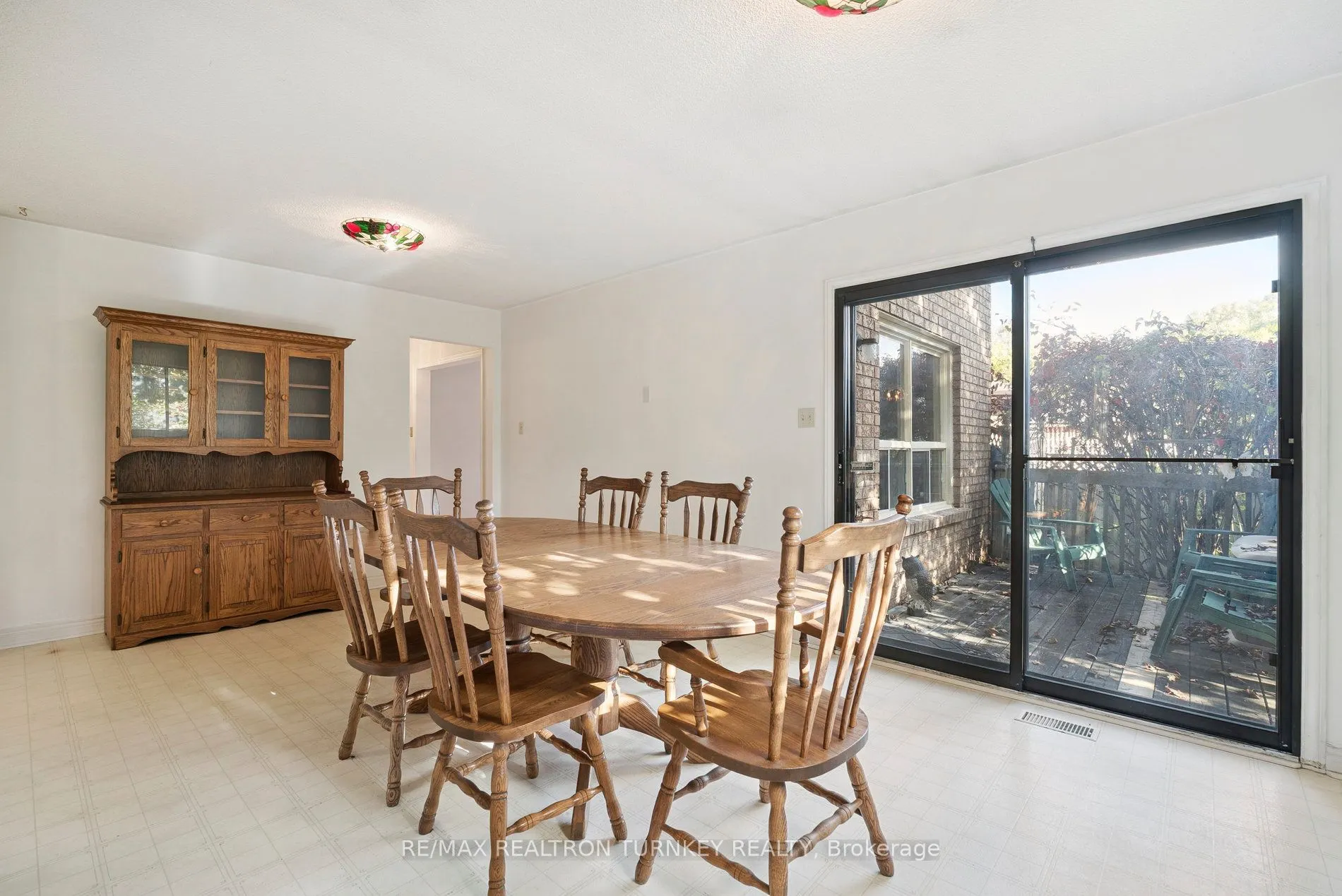 154 Meadowbank Road