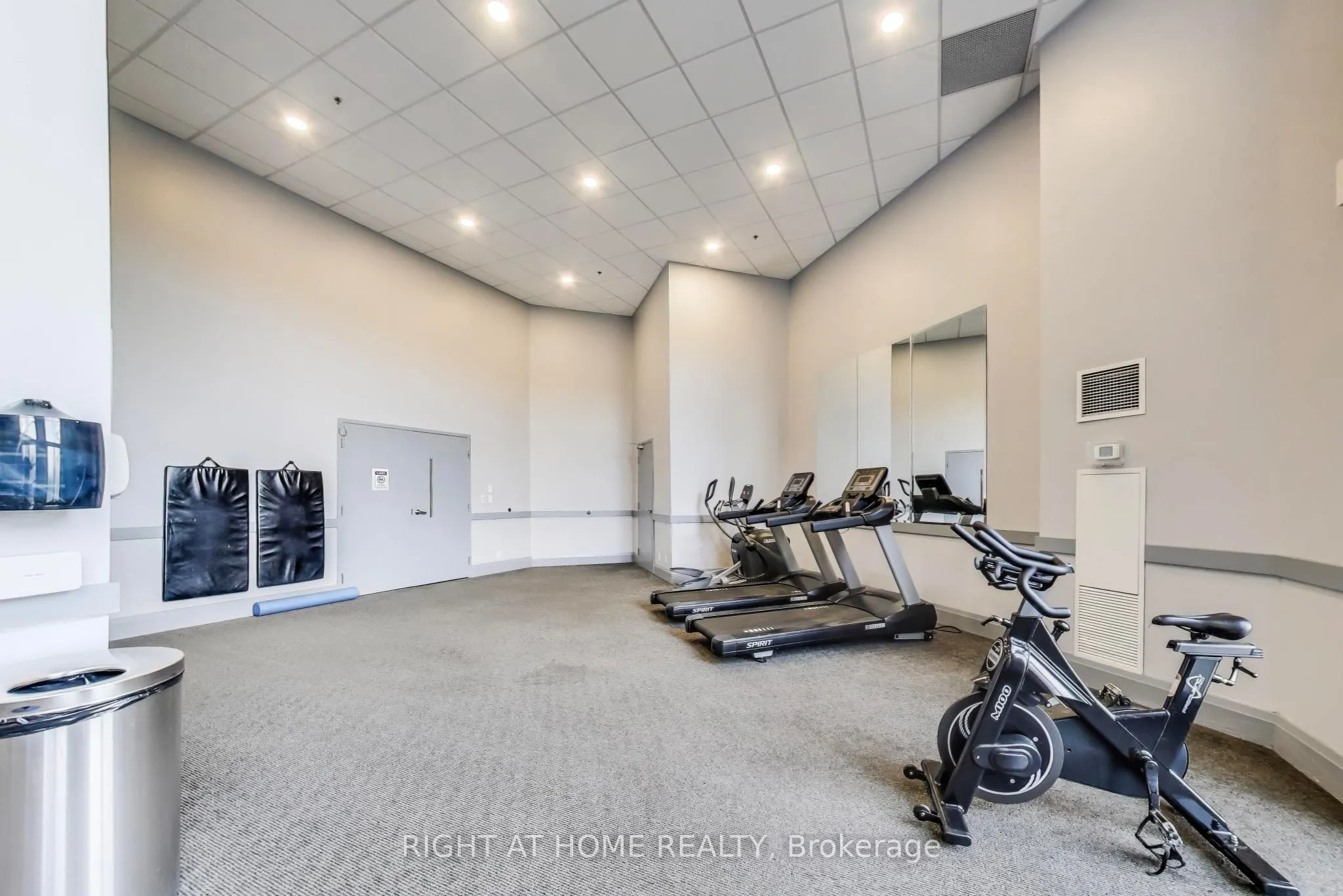 12 Woodstream Boulevard, #317