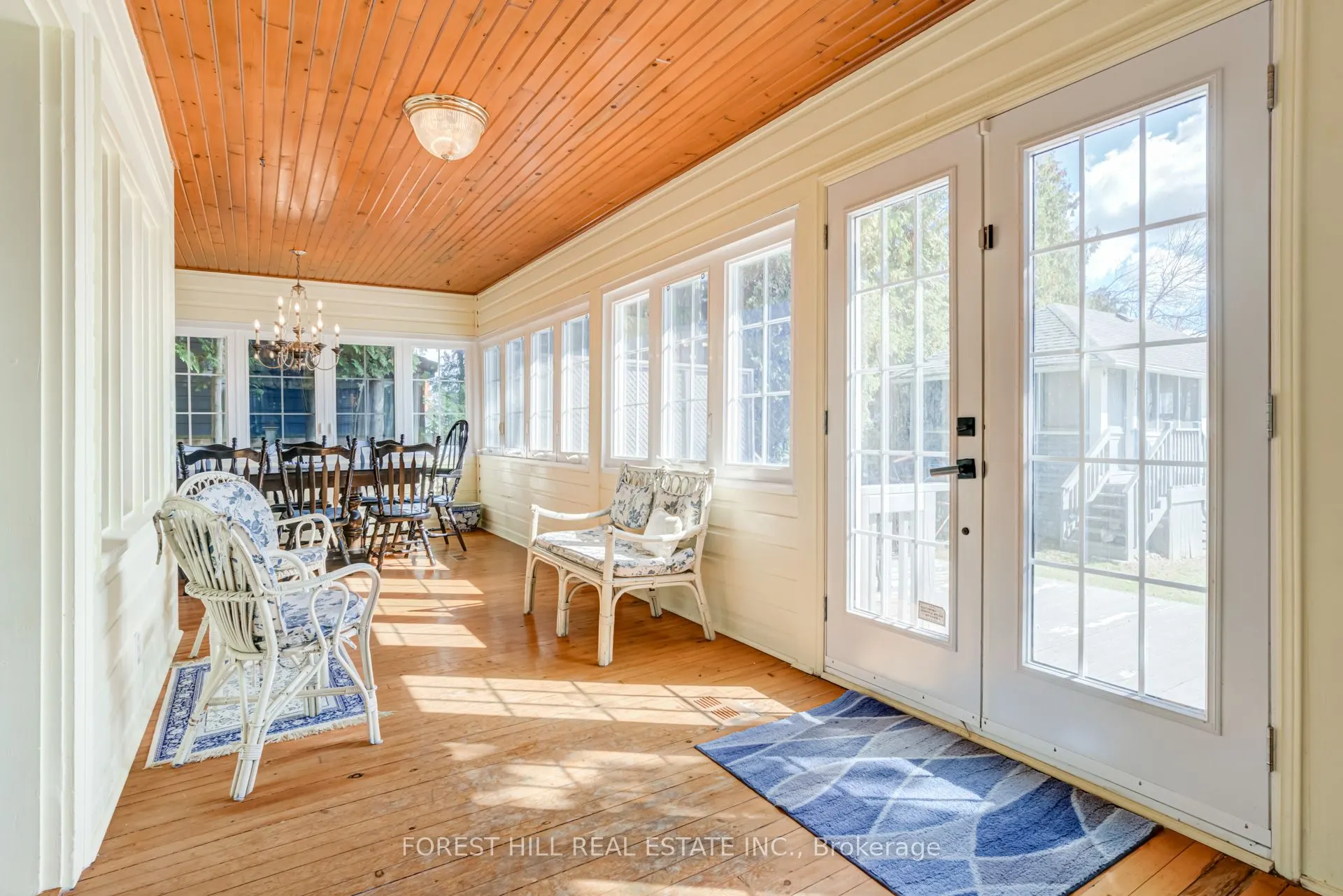 41 Sunnypoint Drive
