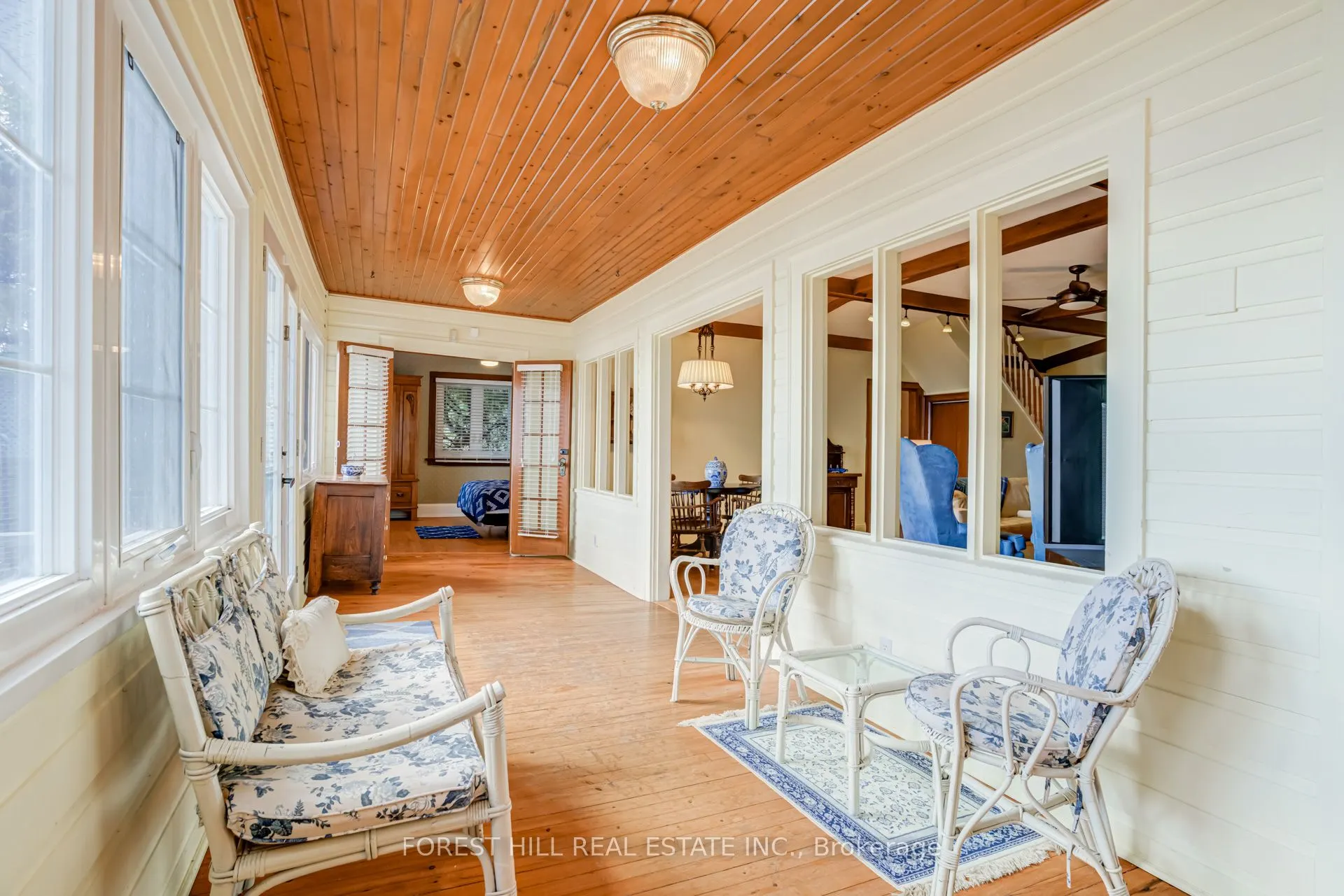 41 Sunnypoint Drive