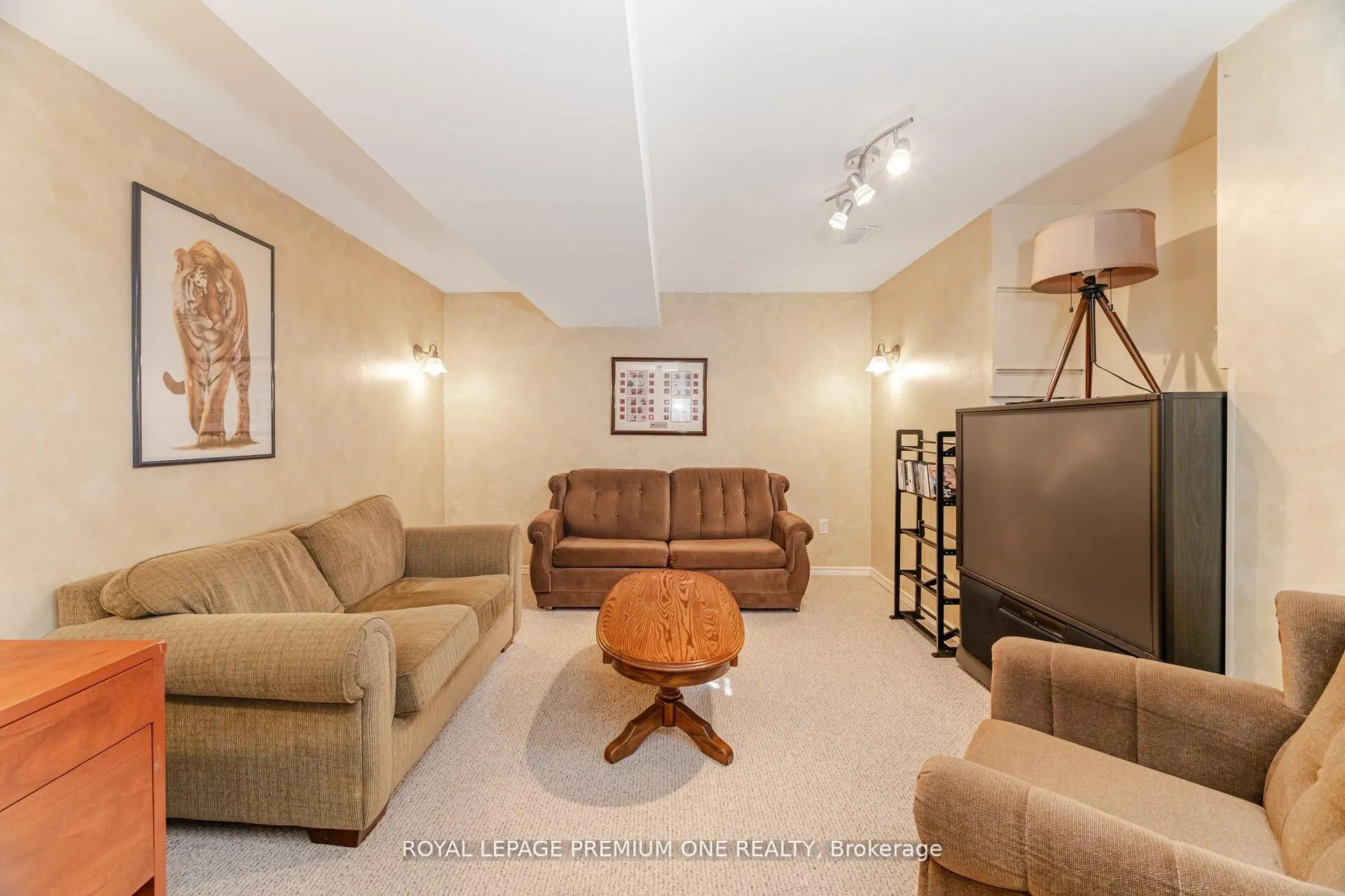 21 Ocean Avenue
