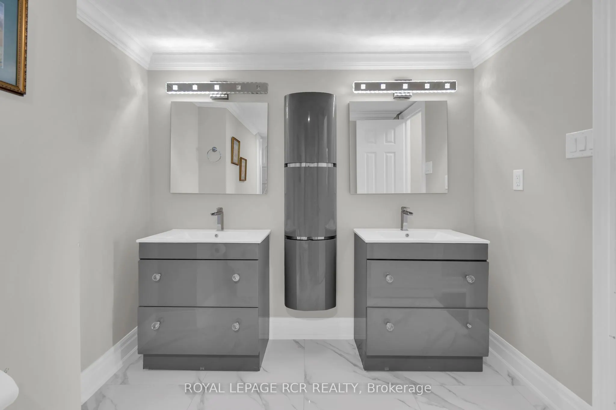 1 Clark Avenue W, #1607