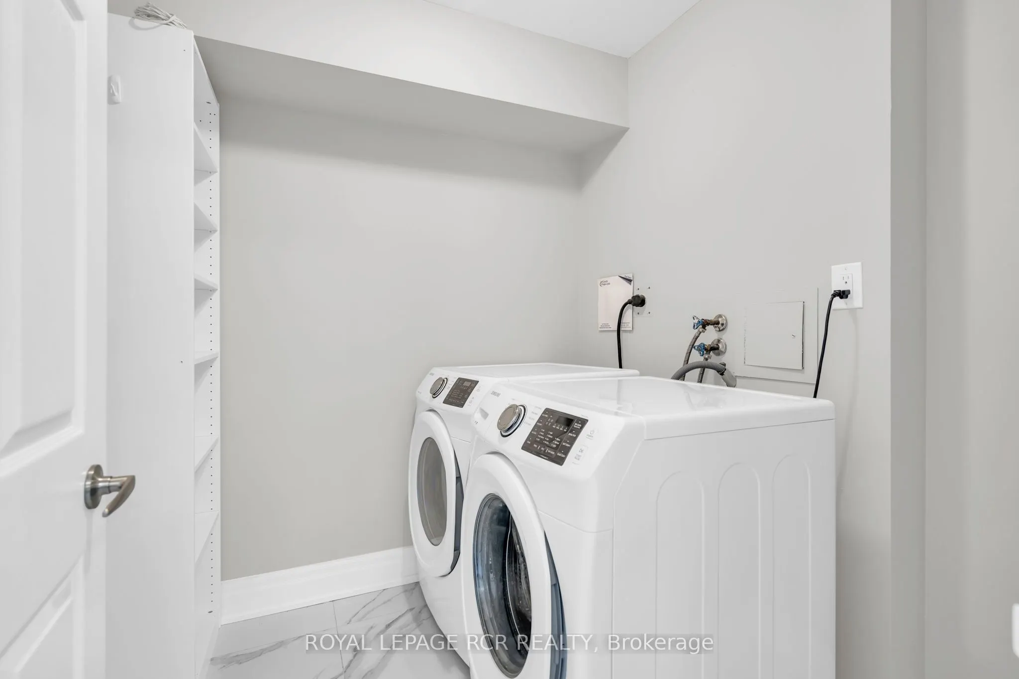 1 Clark Avenue W, #1607