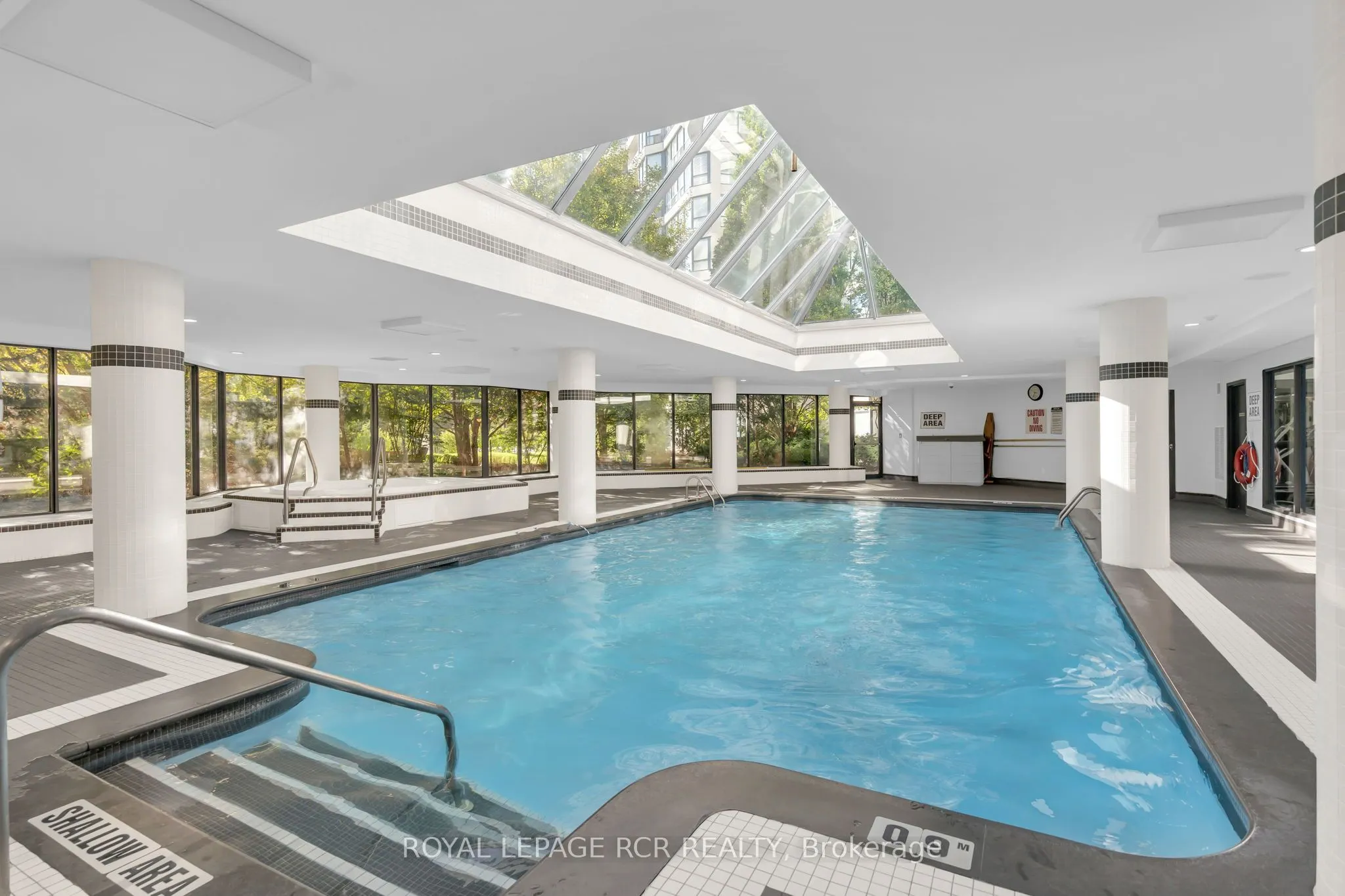 1 Clark Avenue W, #1607
