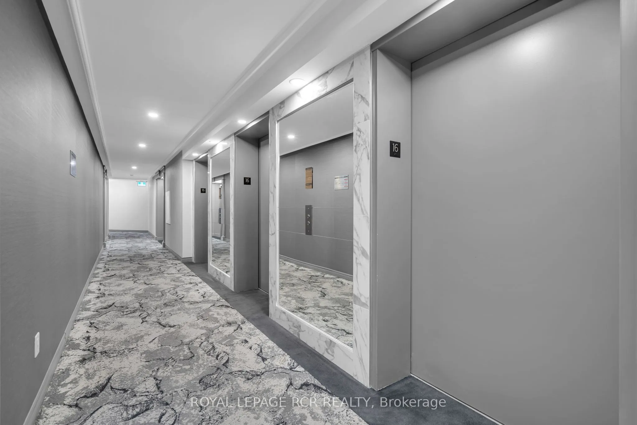 1 Clark Avenue W, #1607