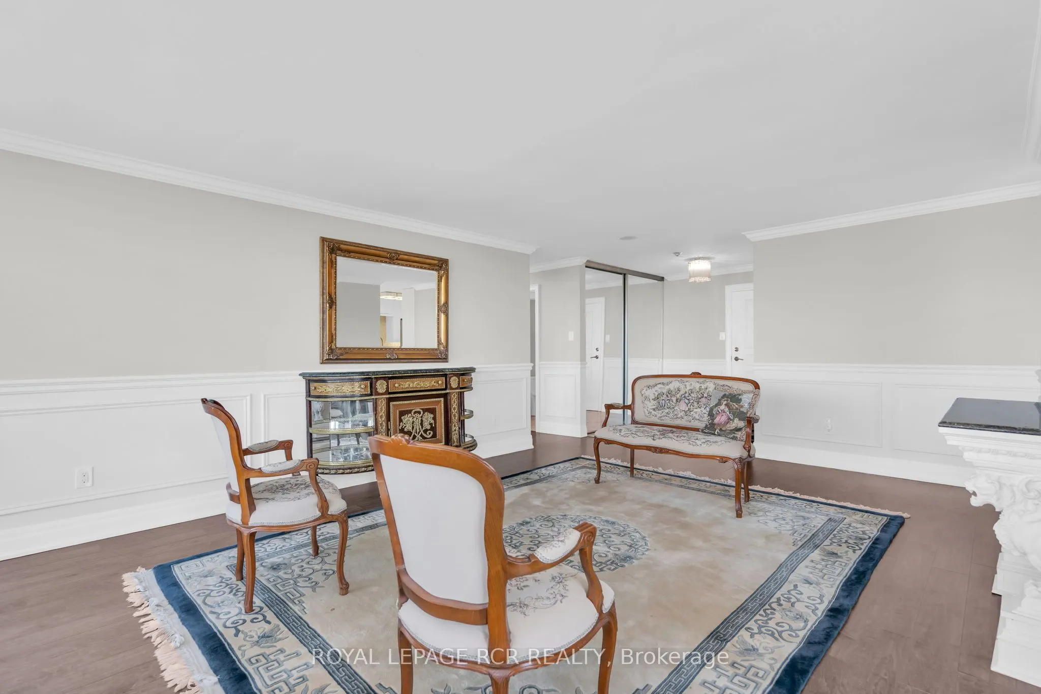 1 Clark Avenue W, #1607