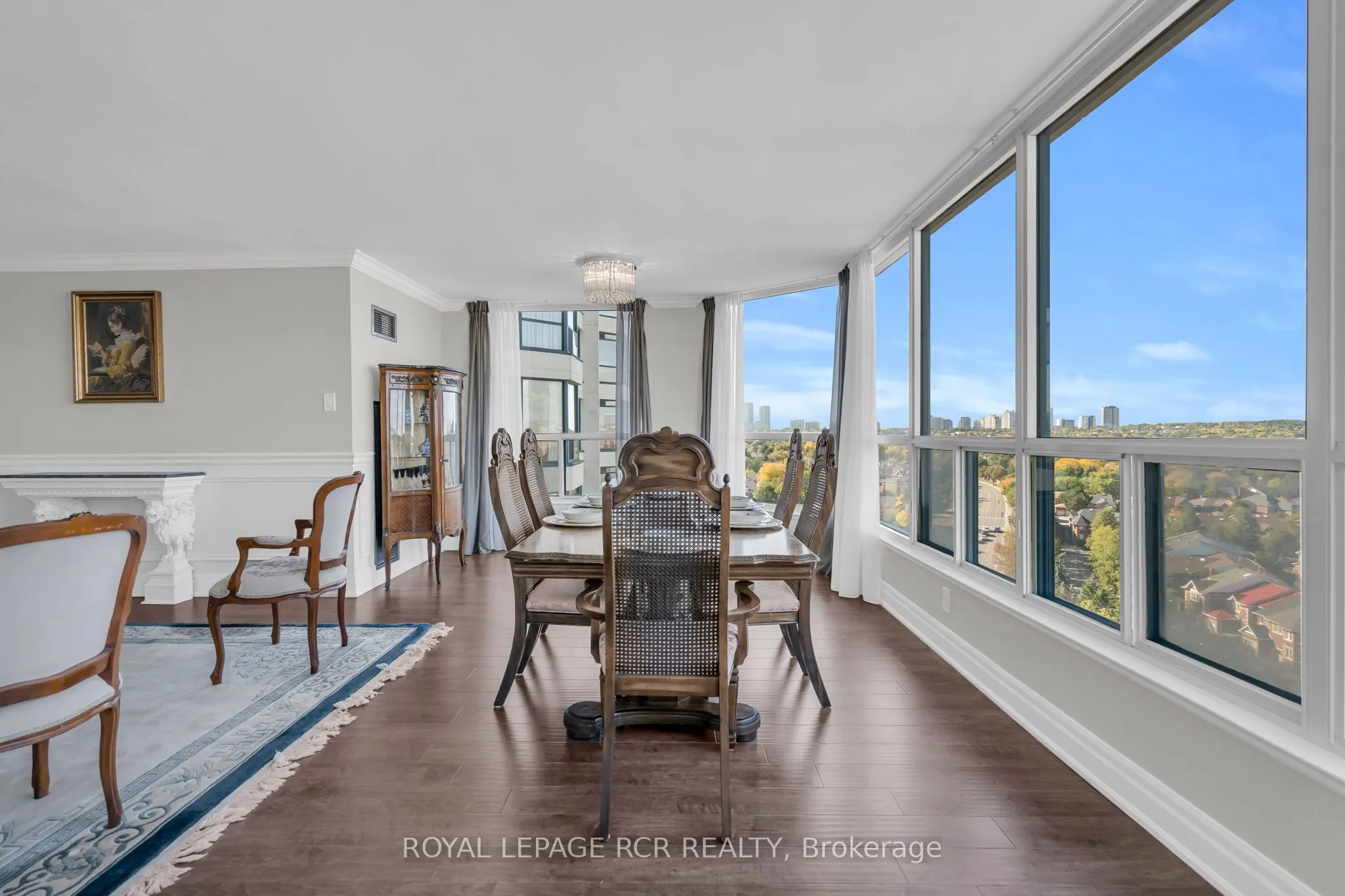 1 Clark Avenue W, #1607