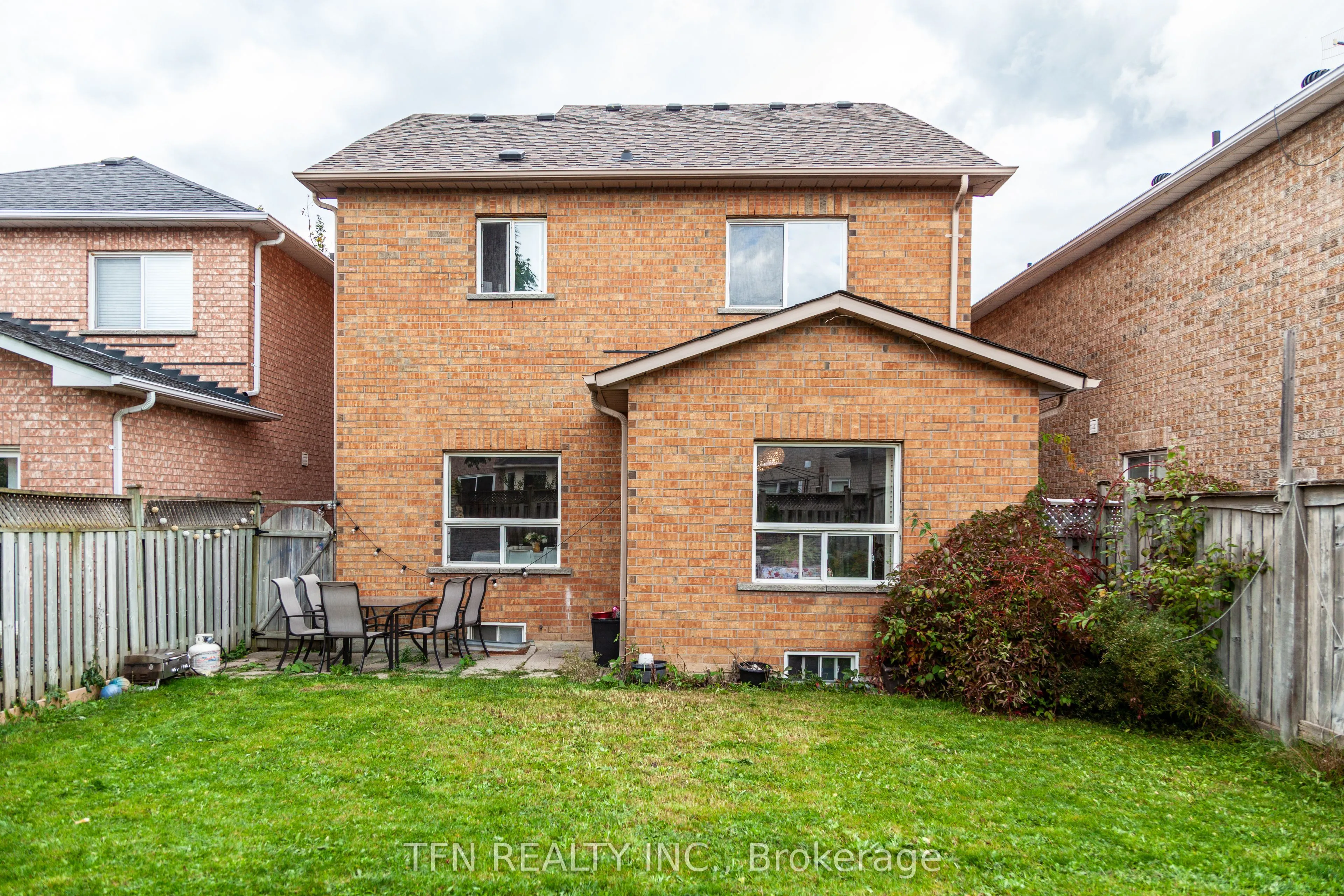 5 Belwood Boulevard