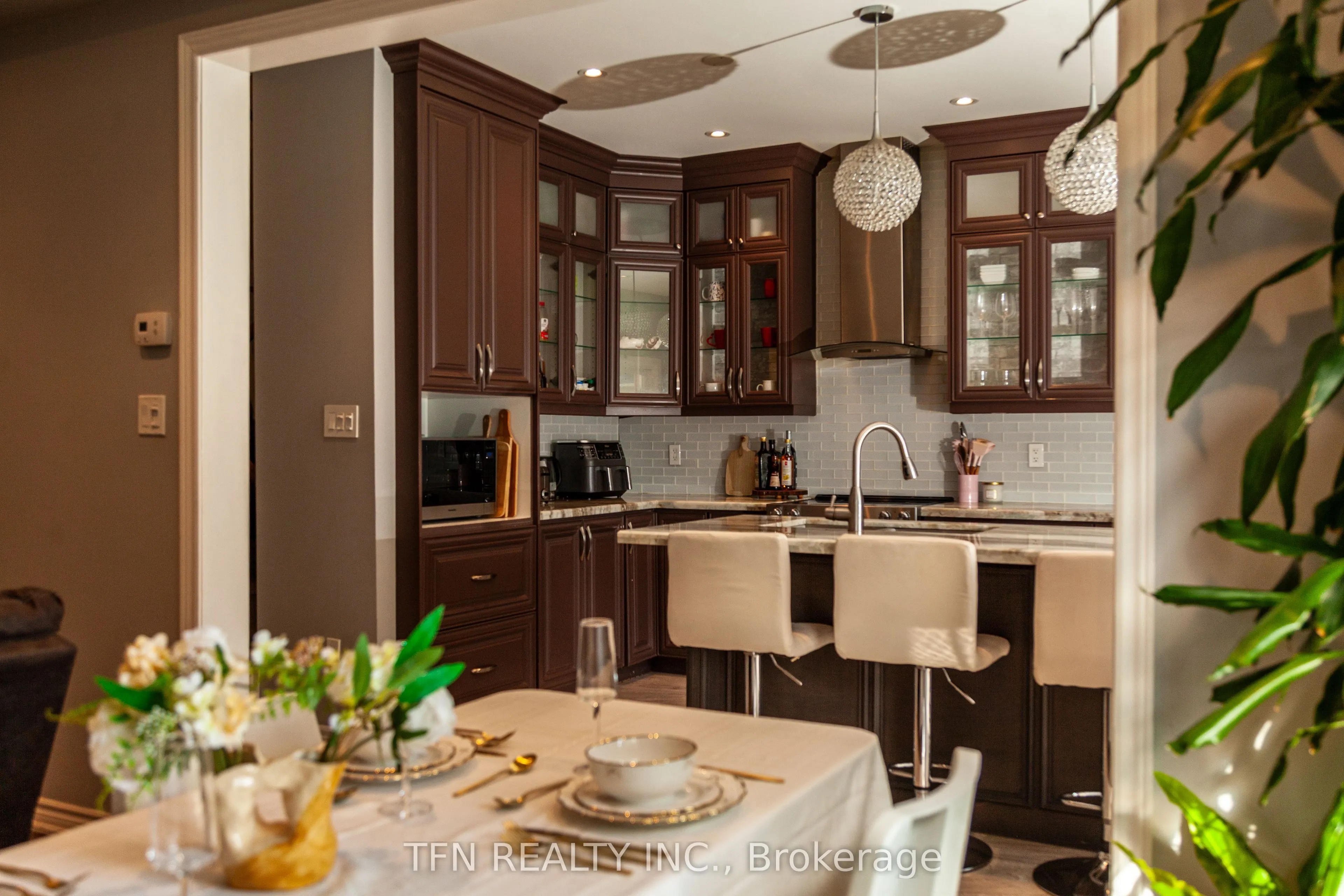 5 Belwood Boulevard