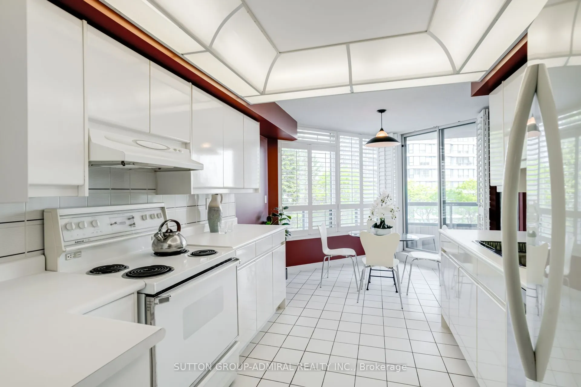7250 Yonge Street, #311