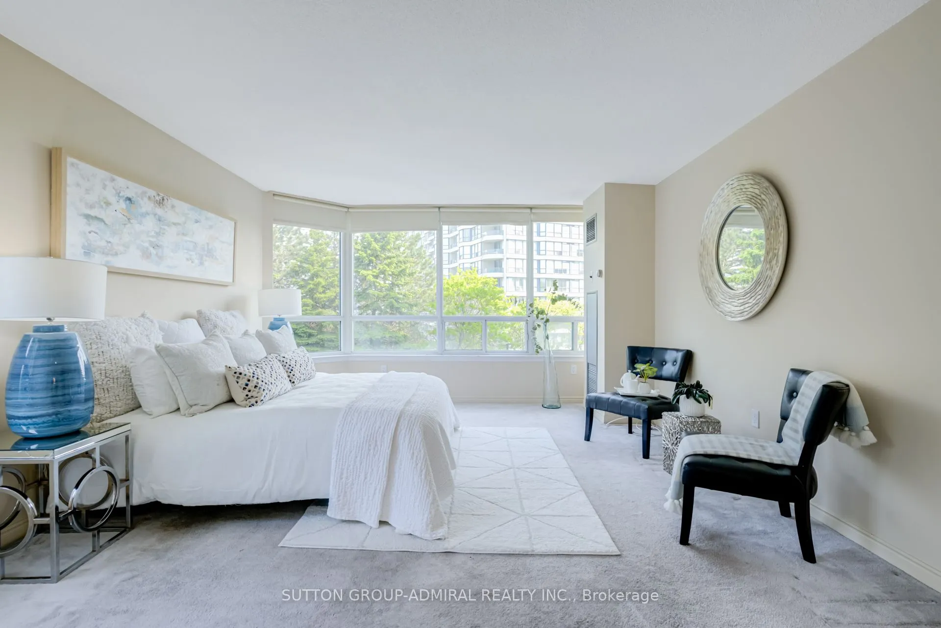 7250 Yonge Street, #311
