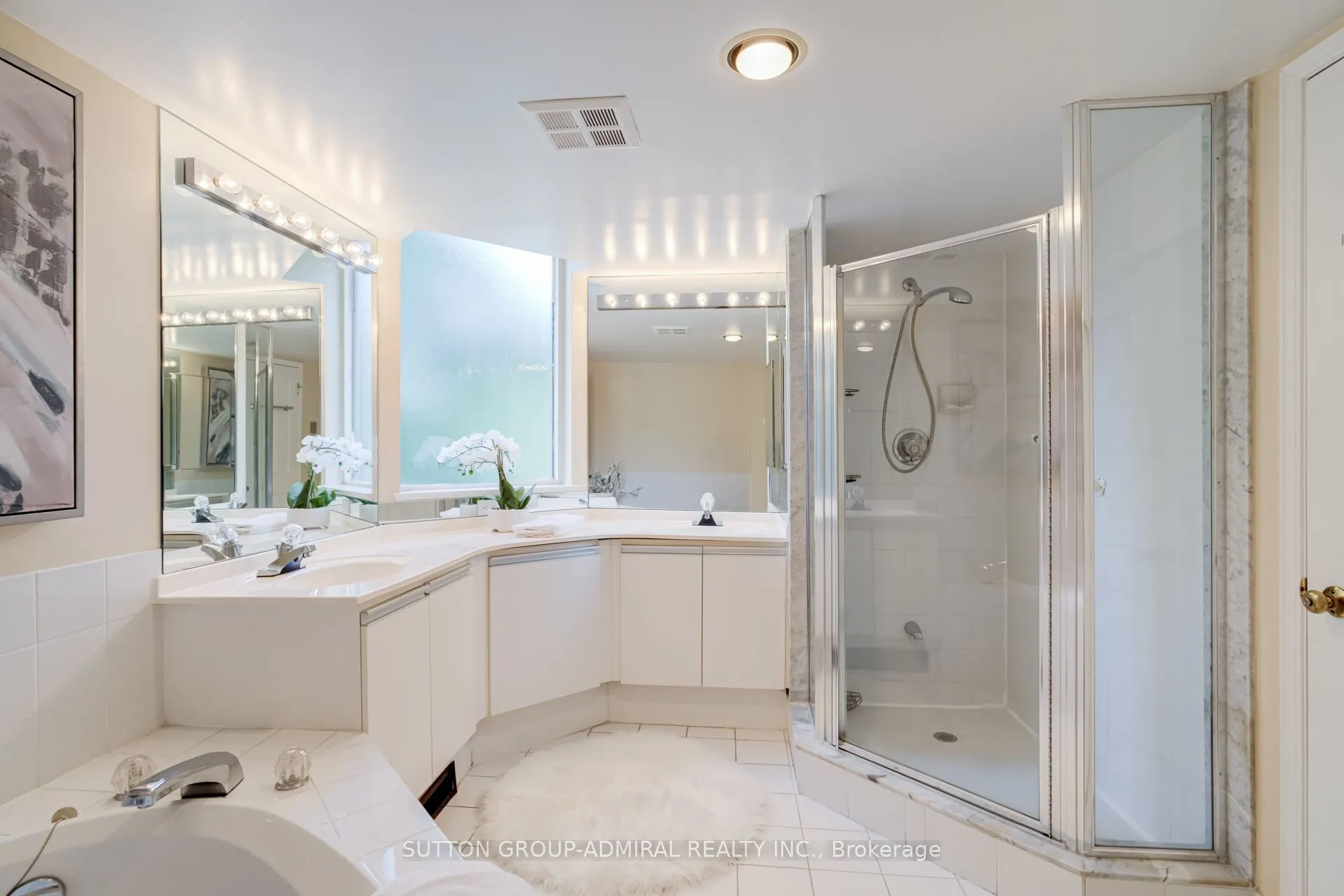 7250 Yonge Street, #311