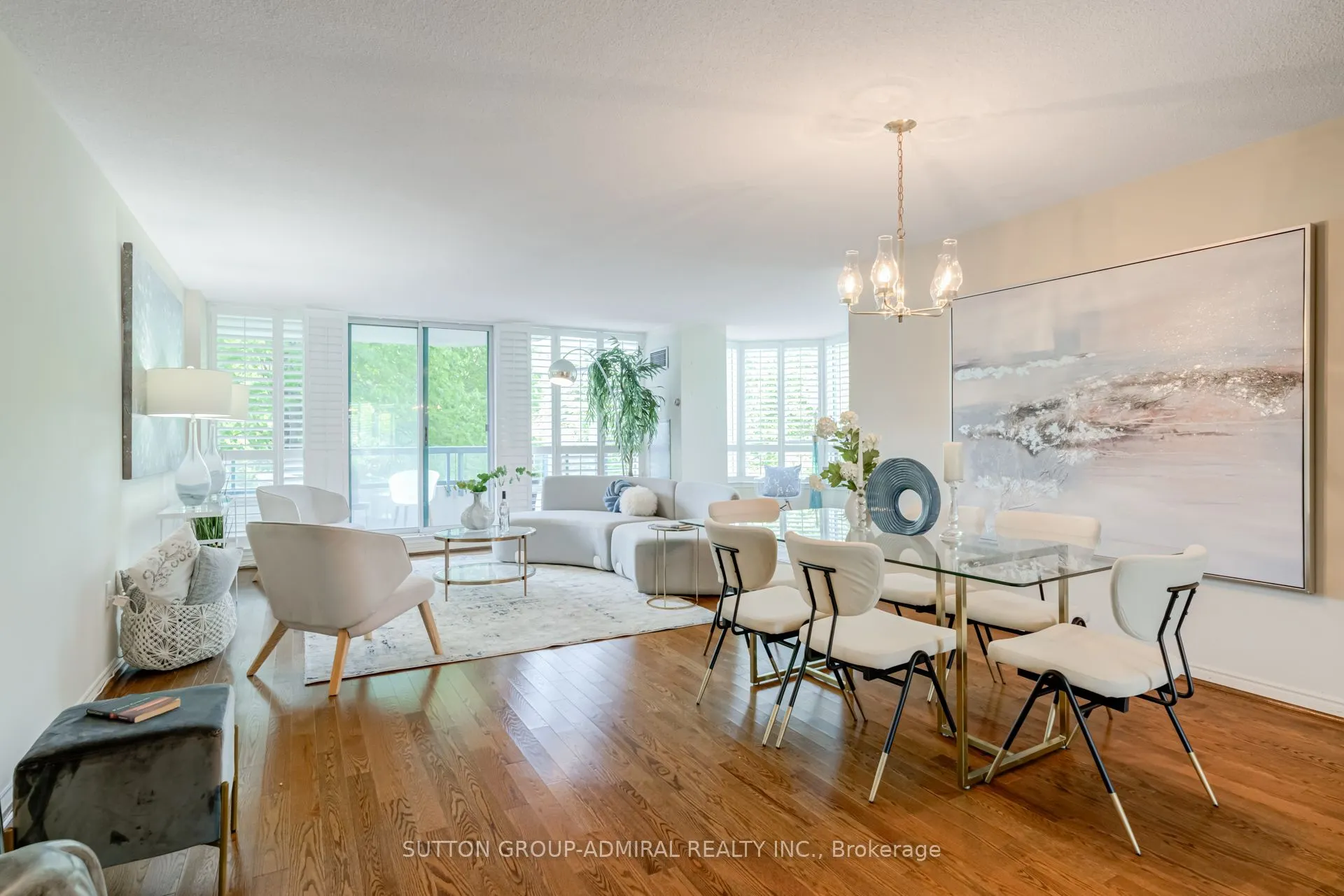 7250 Yonge Street, #311