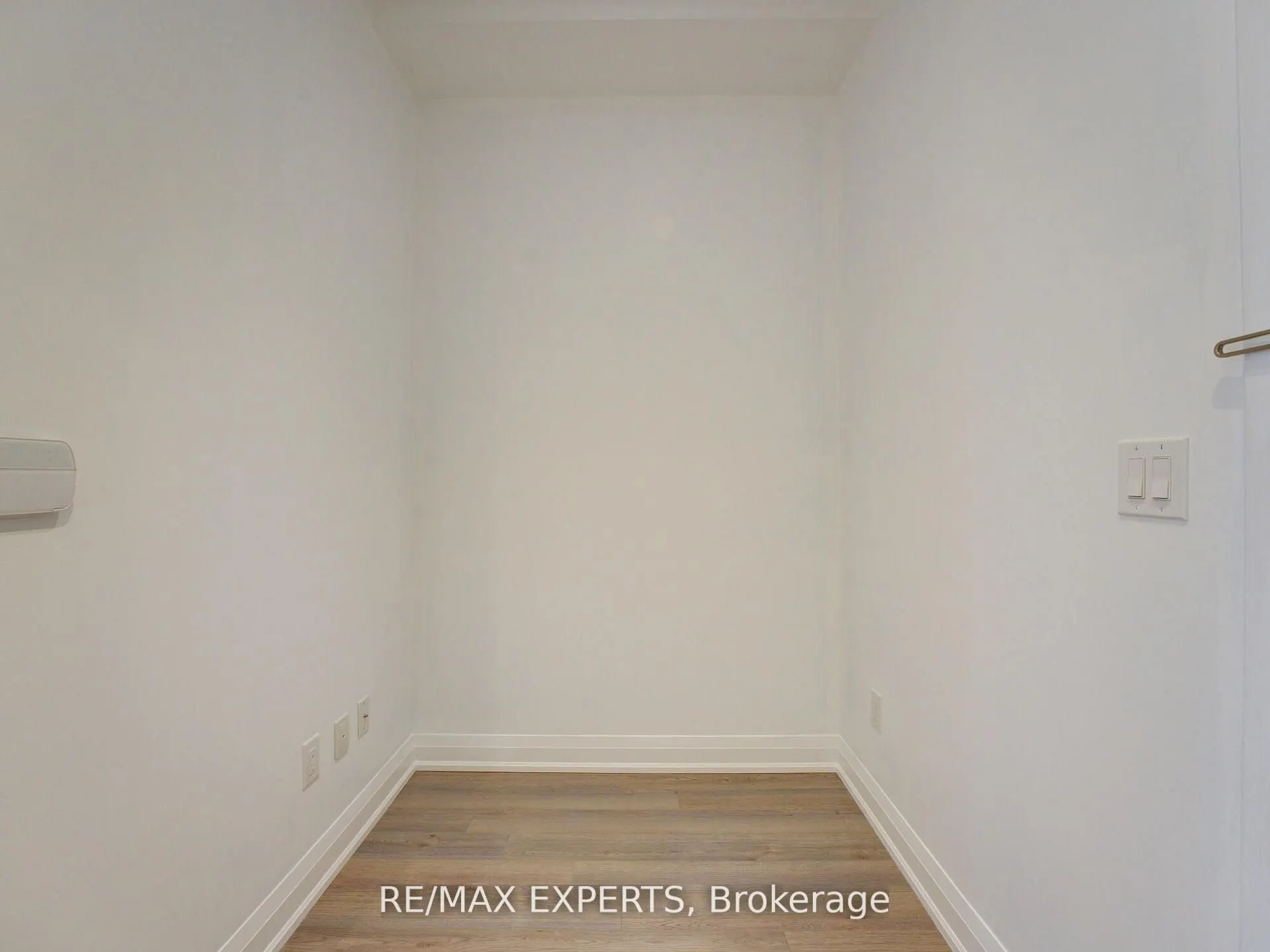 8763 Bayview Avenue W, #231