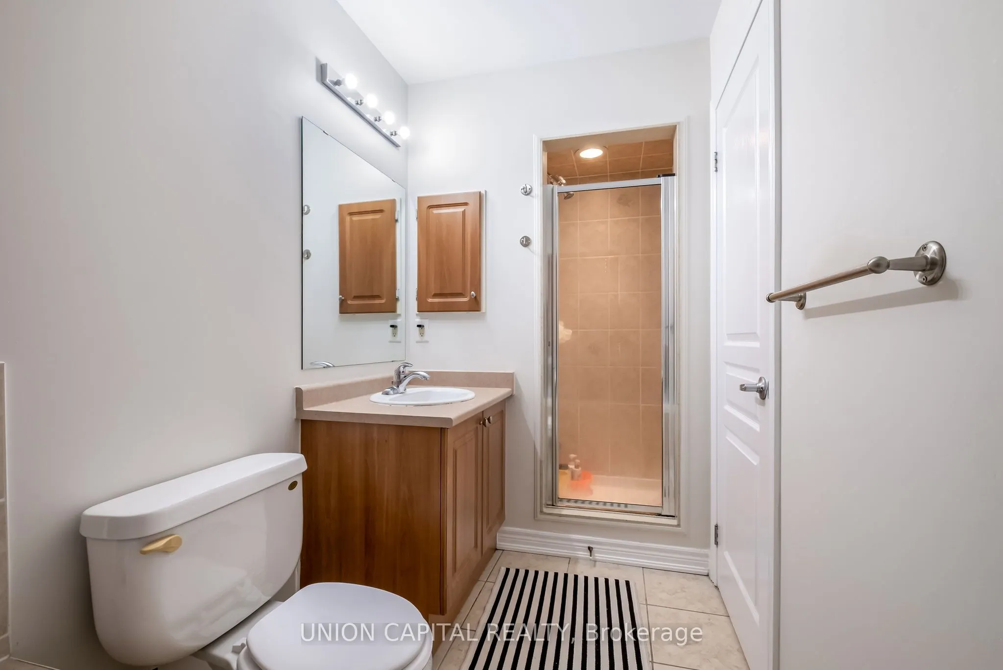8 Stookes Crescent