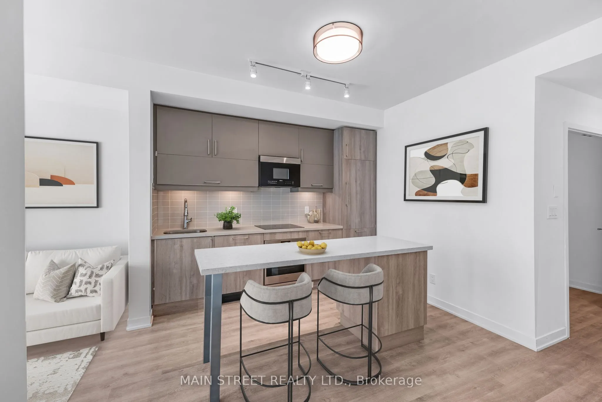 8119 Birchmount Road, #716