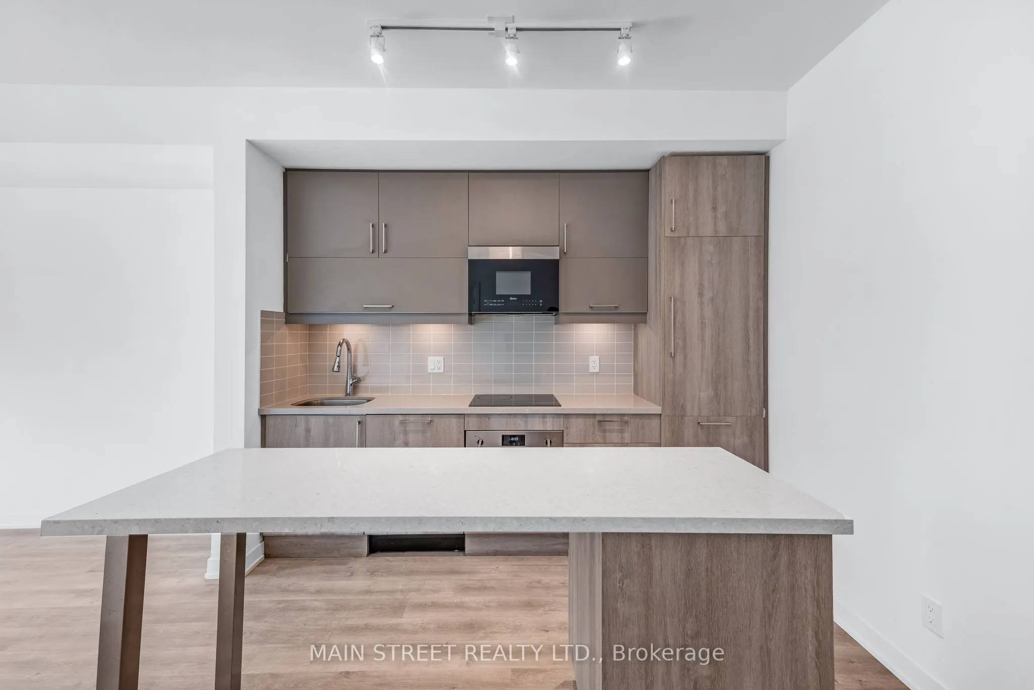8119 Birchmount Road, #716