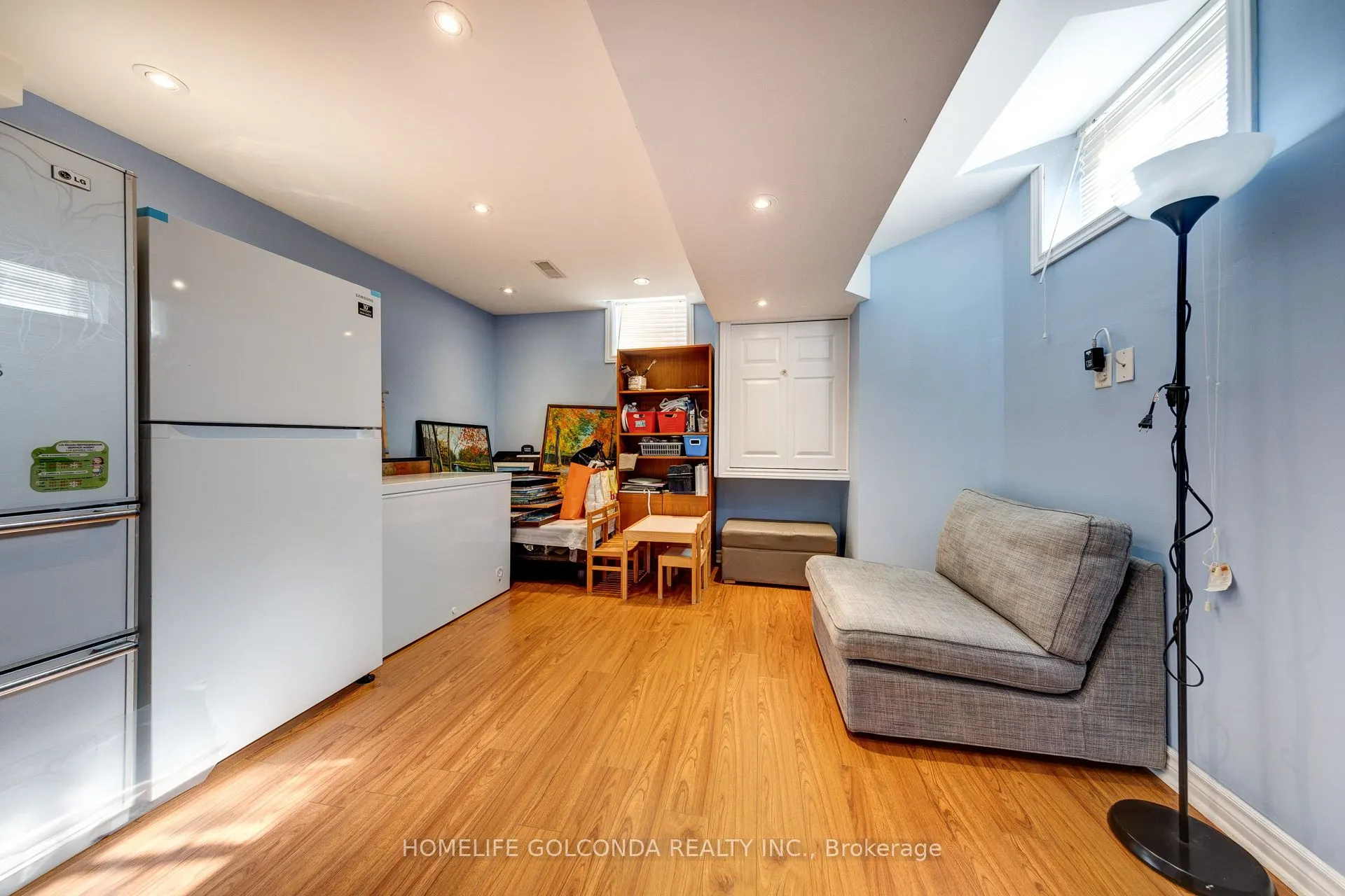 77 Arco Circle