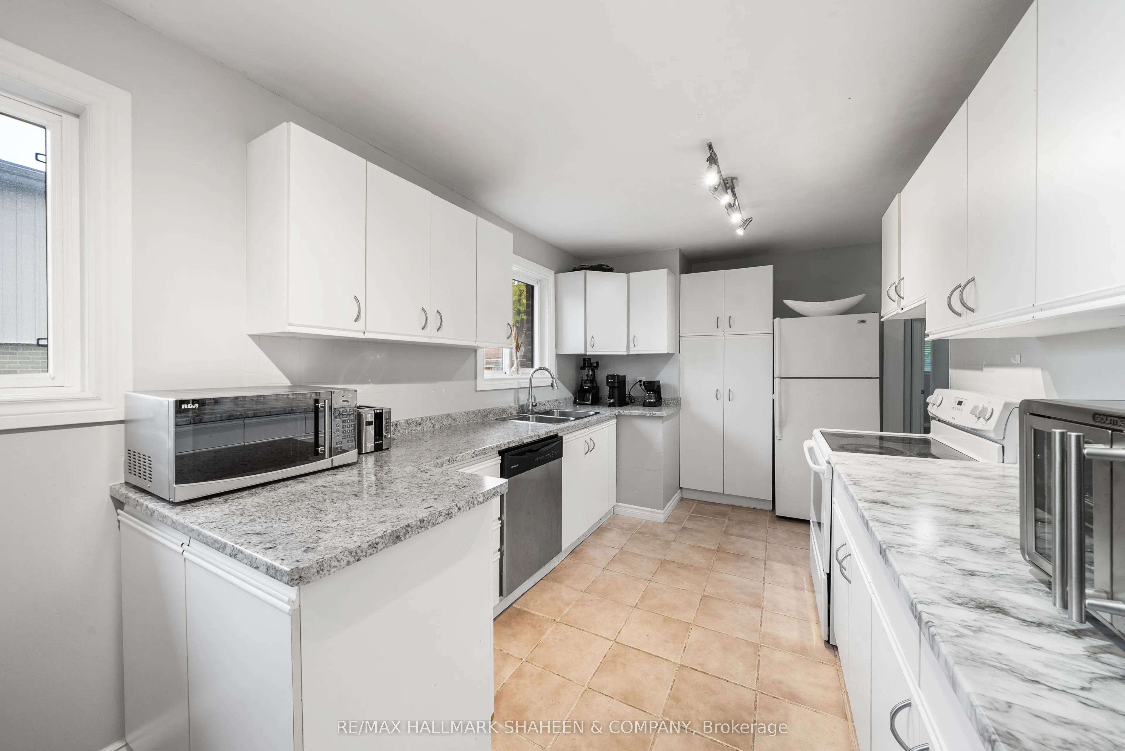213 Patterson Street, #Main
