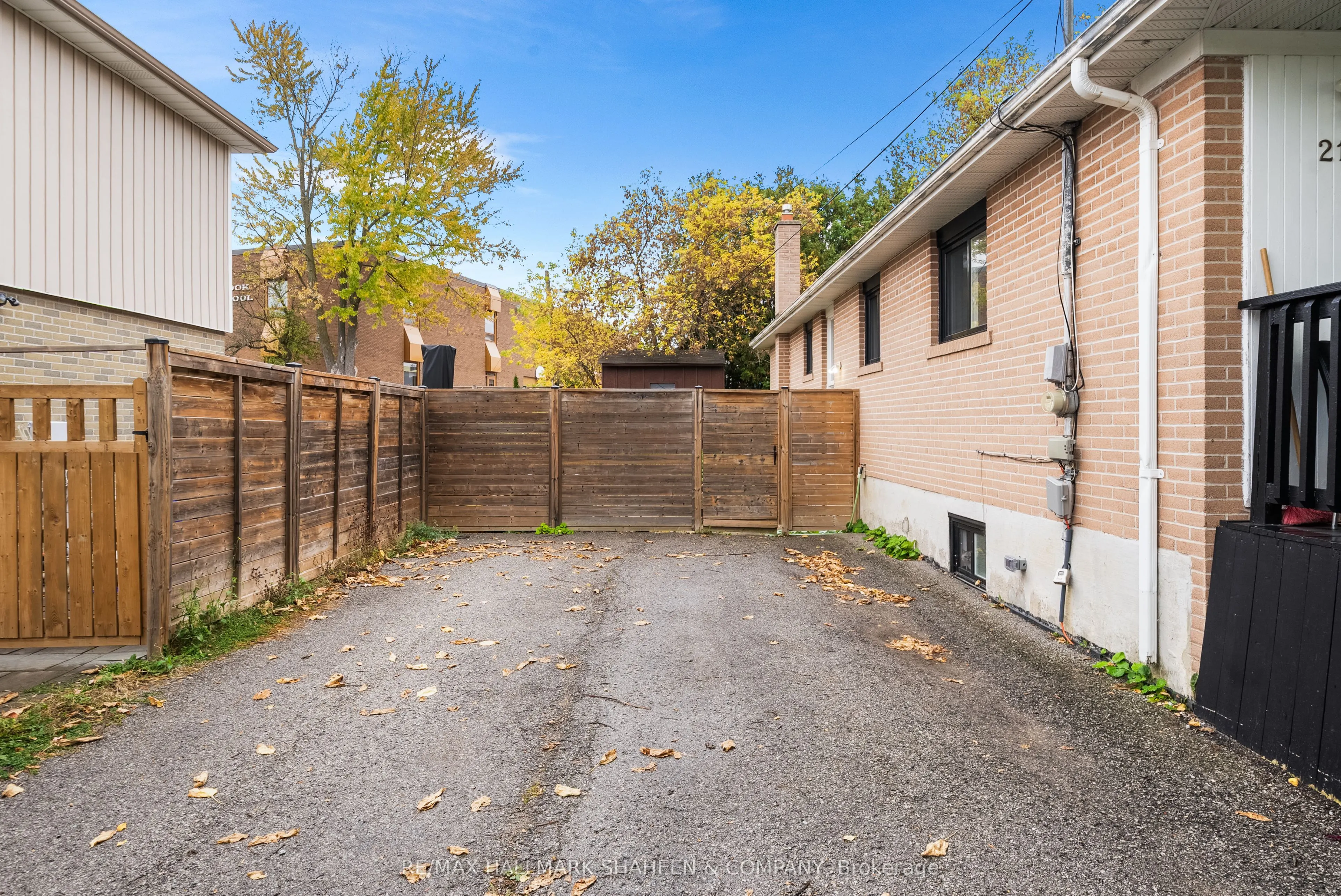213 Patterson Street, #Main