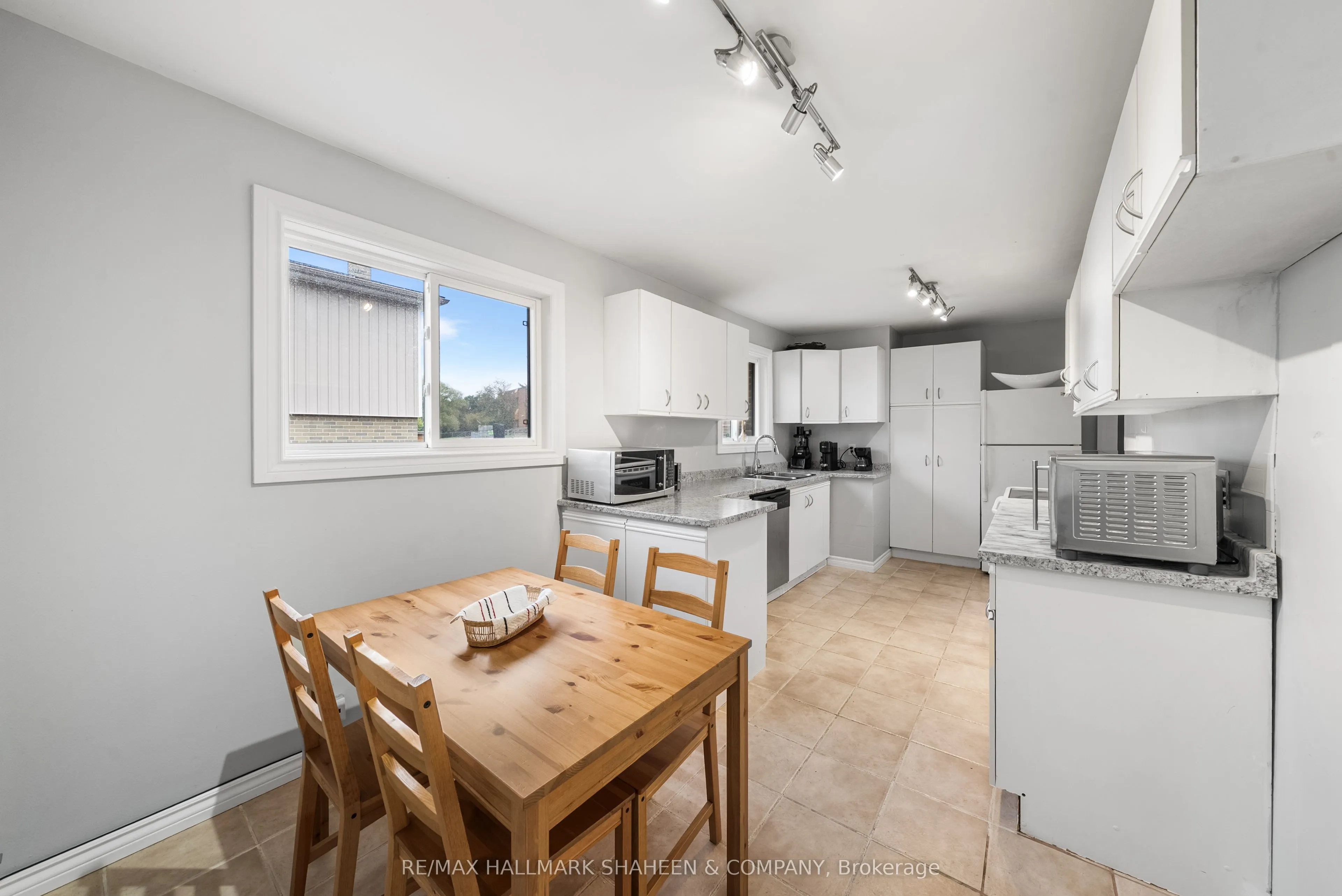 213 Patterson Street, #Main