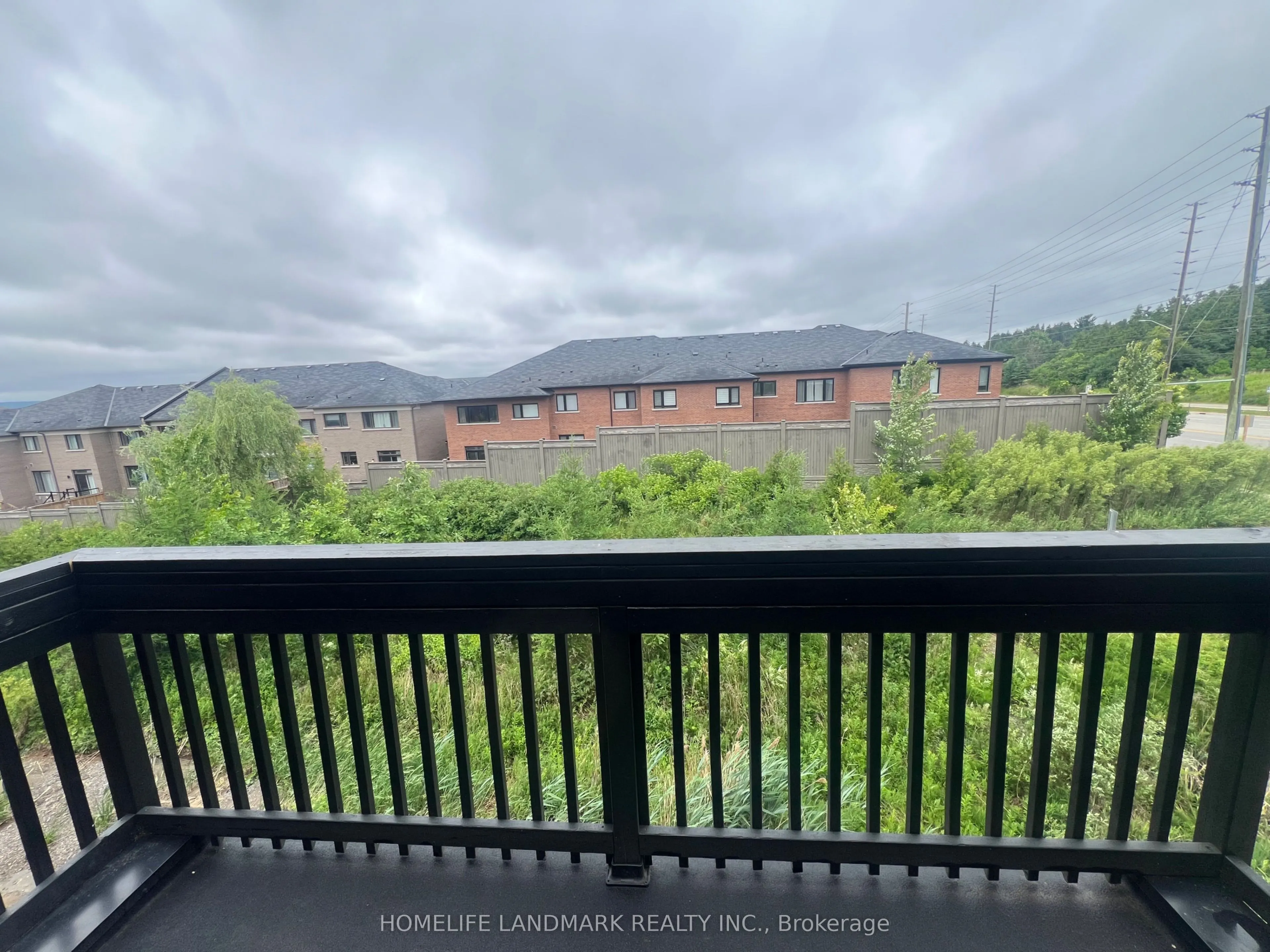 4 Chestnut Court