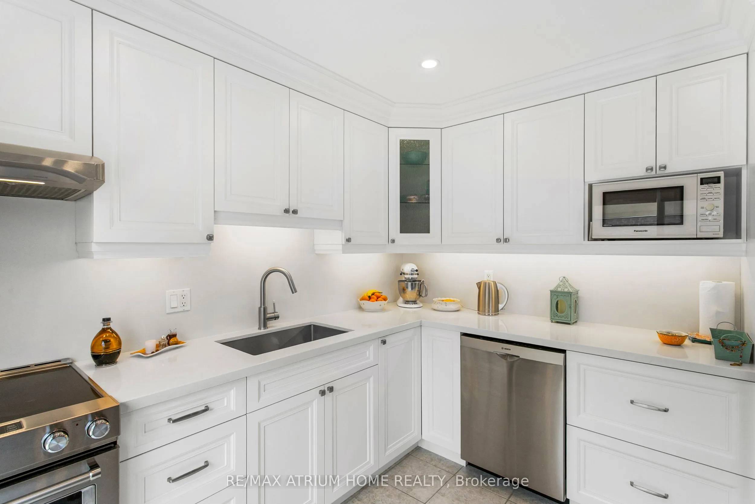 9 Constellation Crescent