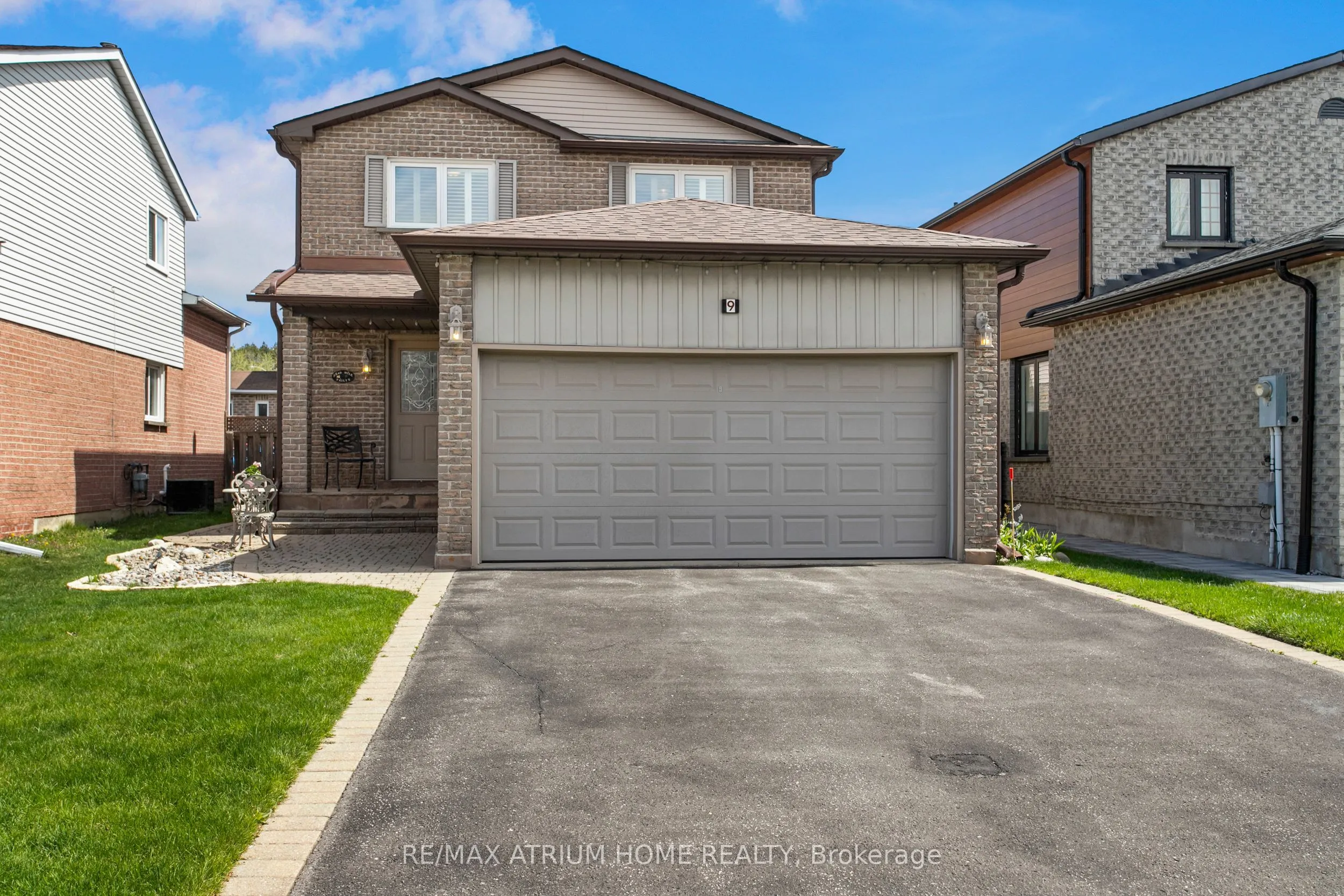 9 Constellation Crescent