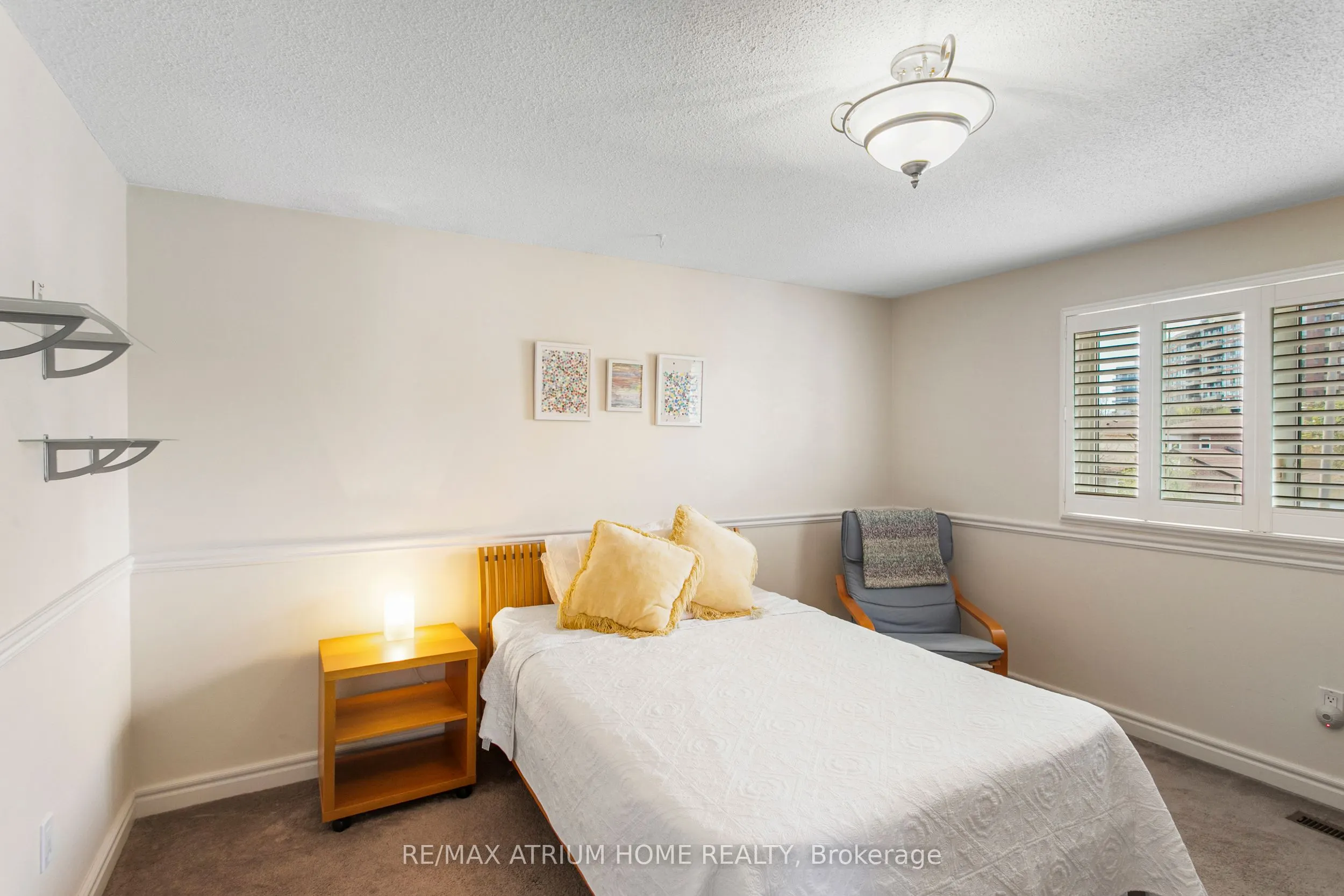9 Constellation Crescent