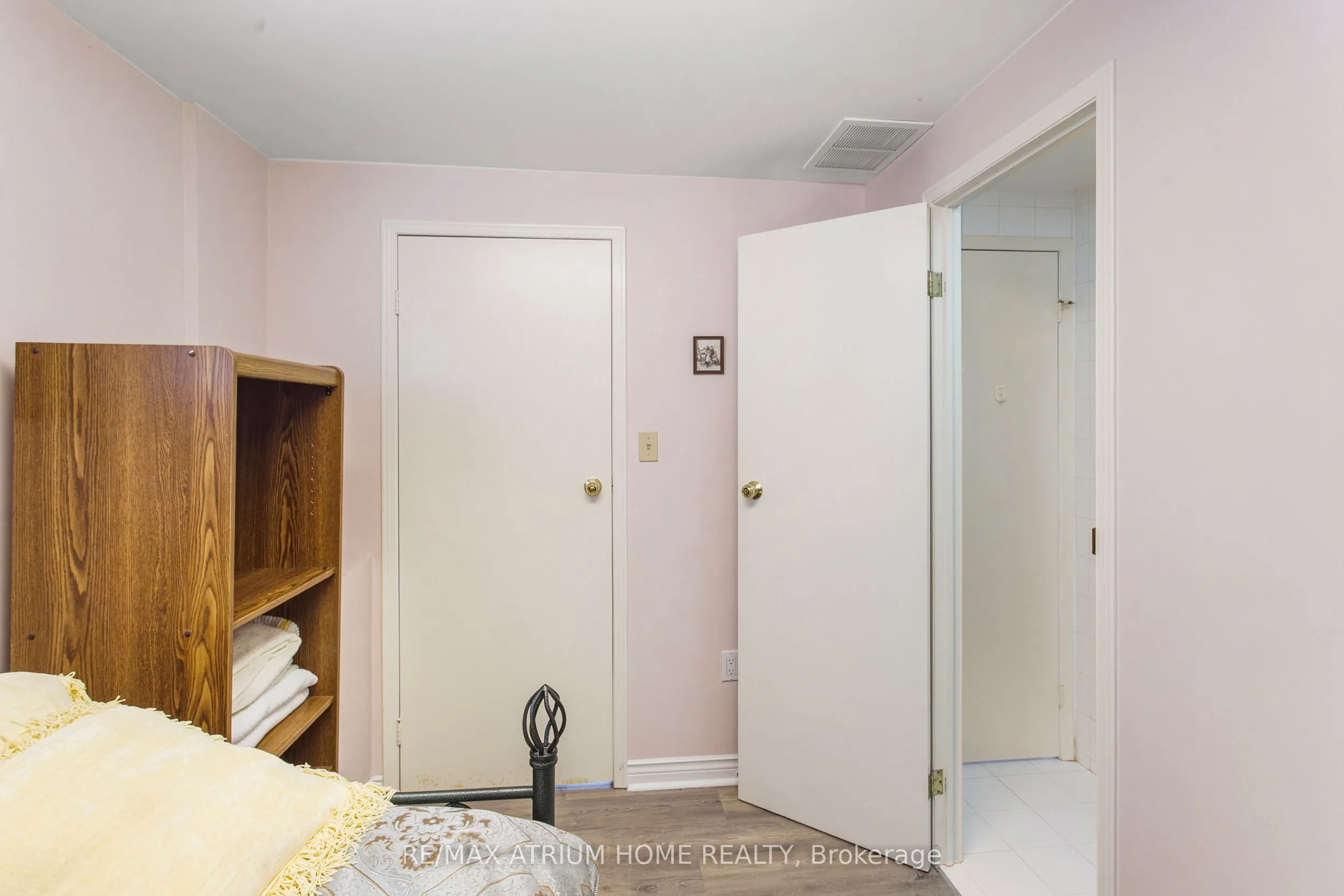 9 Constellation Crescent