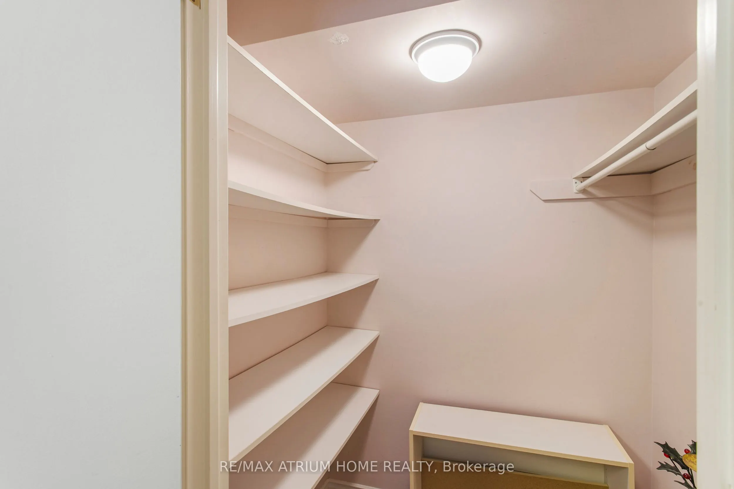 9 Constellation Crescent