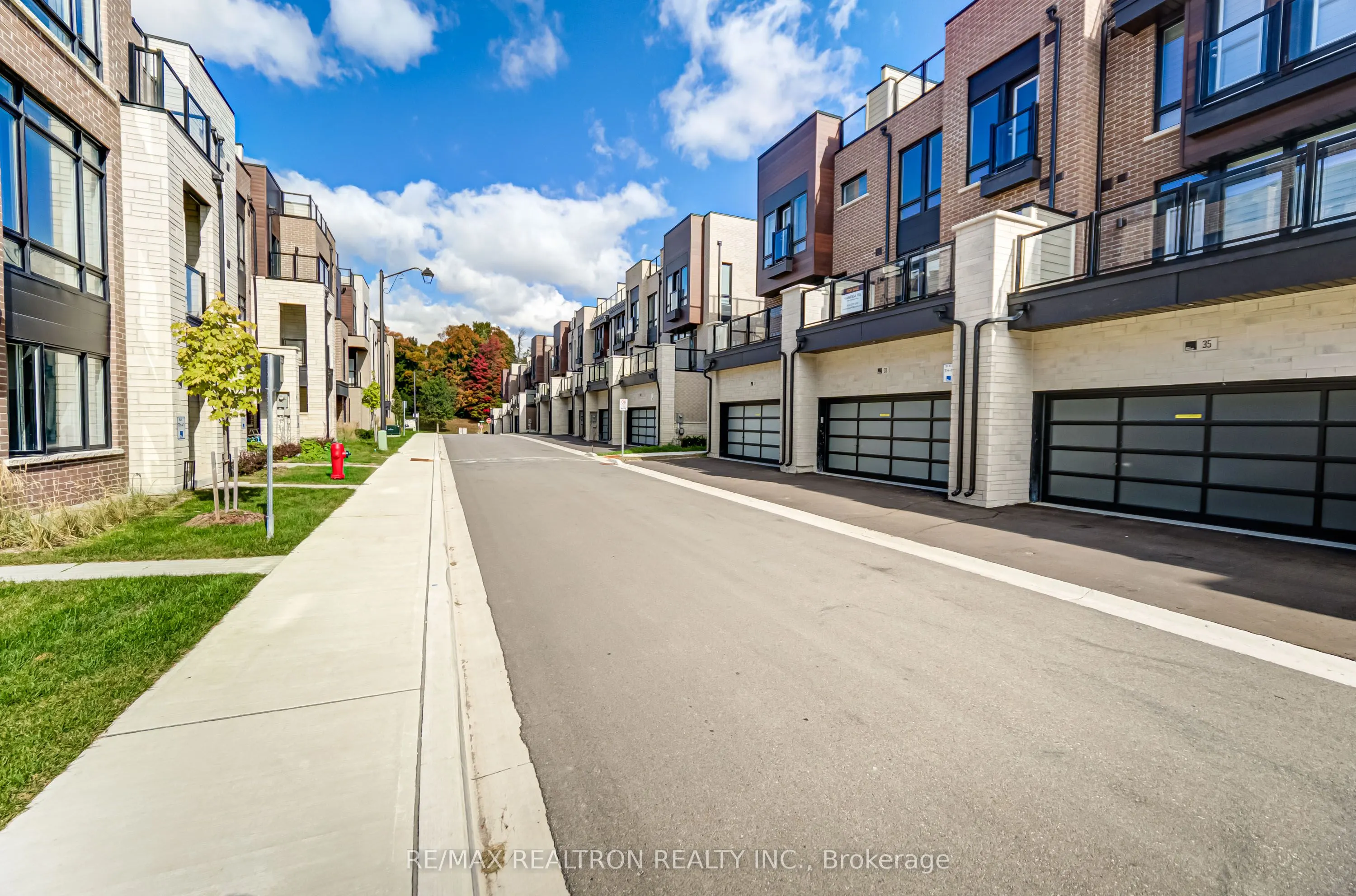 31 Credit Lane