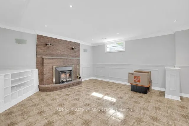 99 Willis Road, #Lower