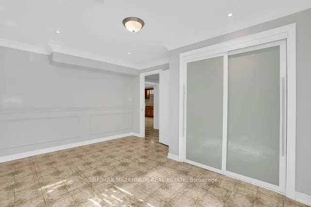 99 Willis Road, #Lower