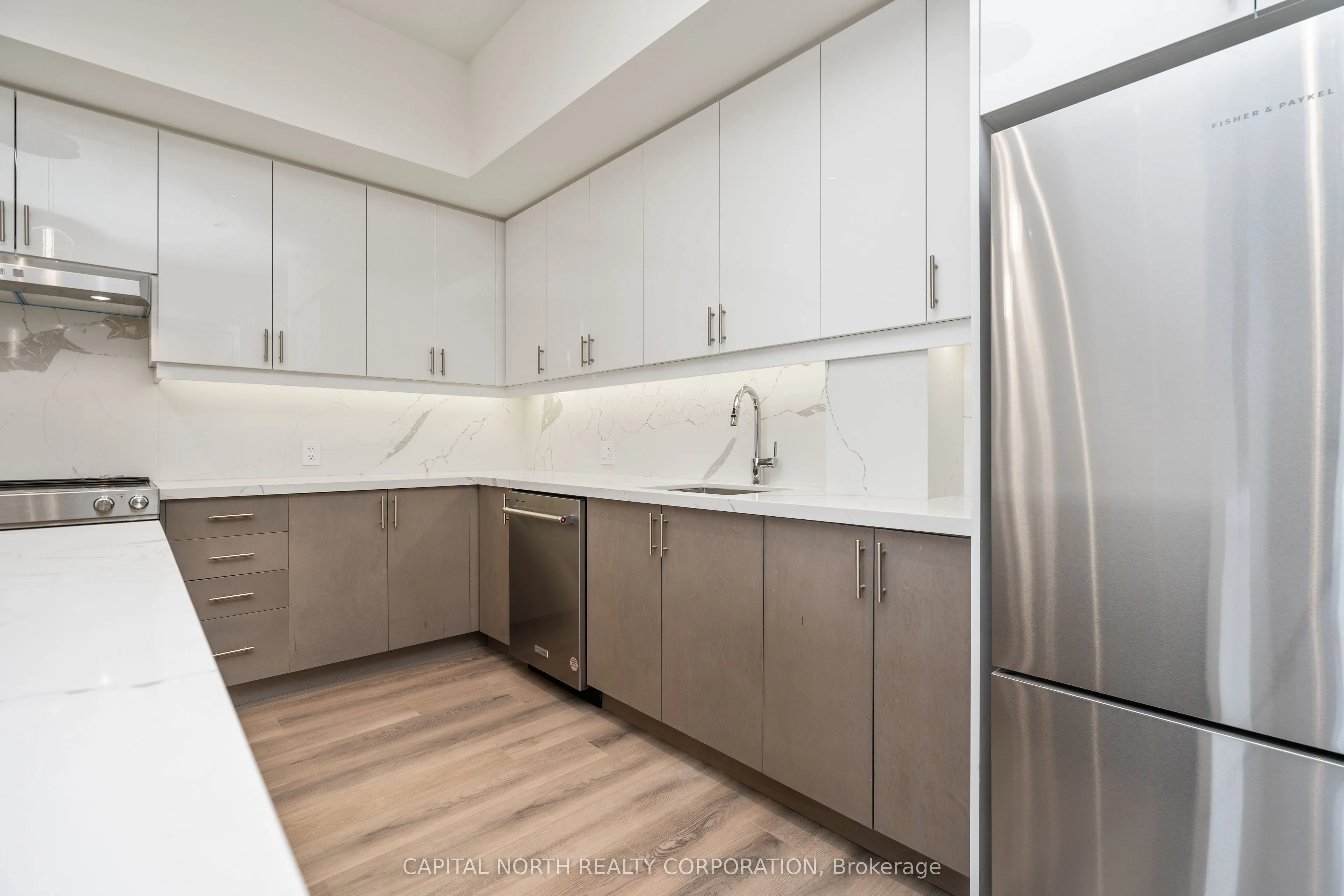 9000 Jane Street, #629