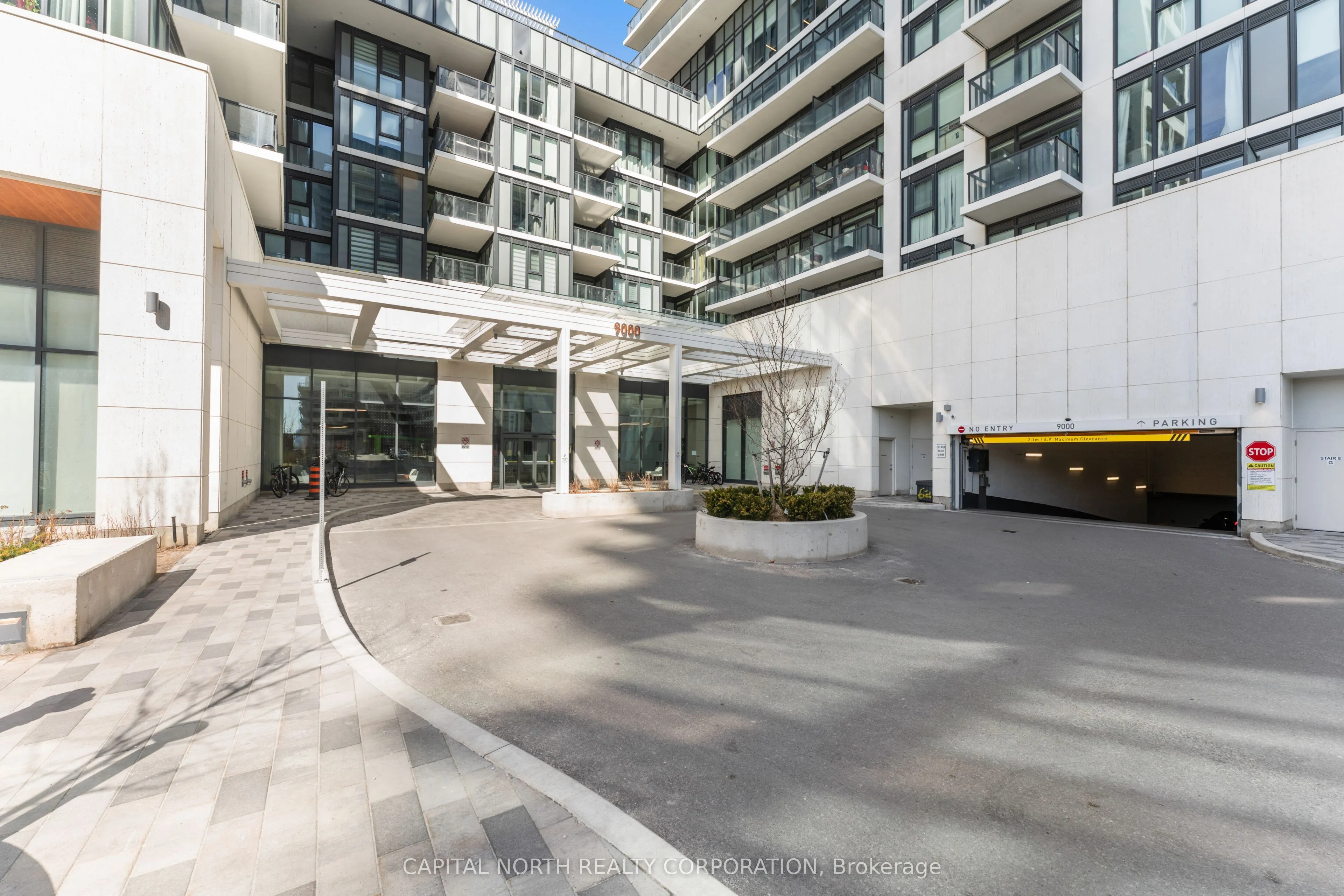 9000 Jane Street, #629