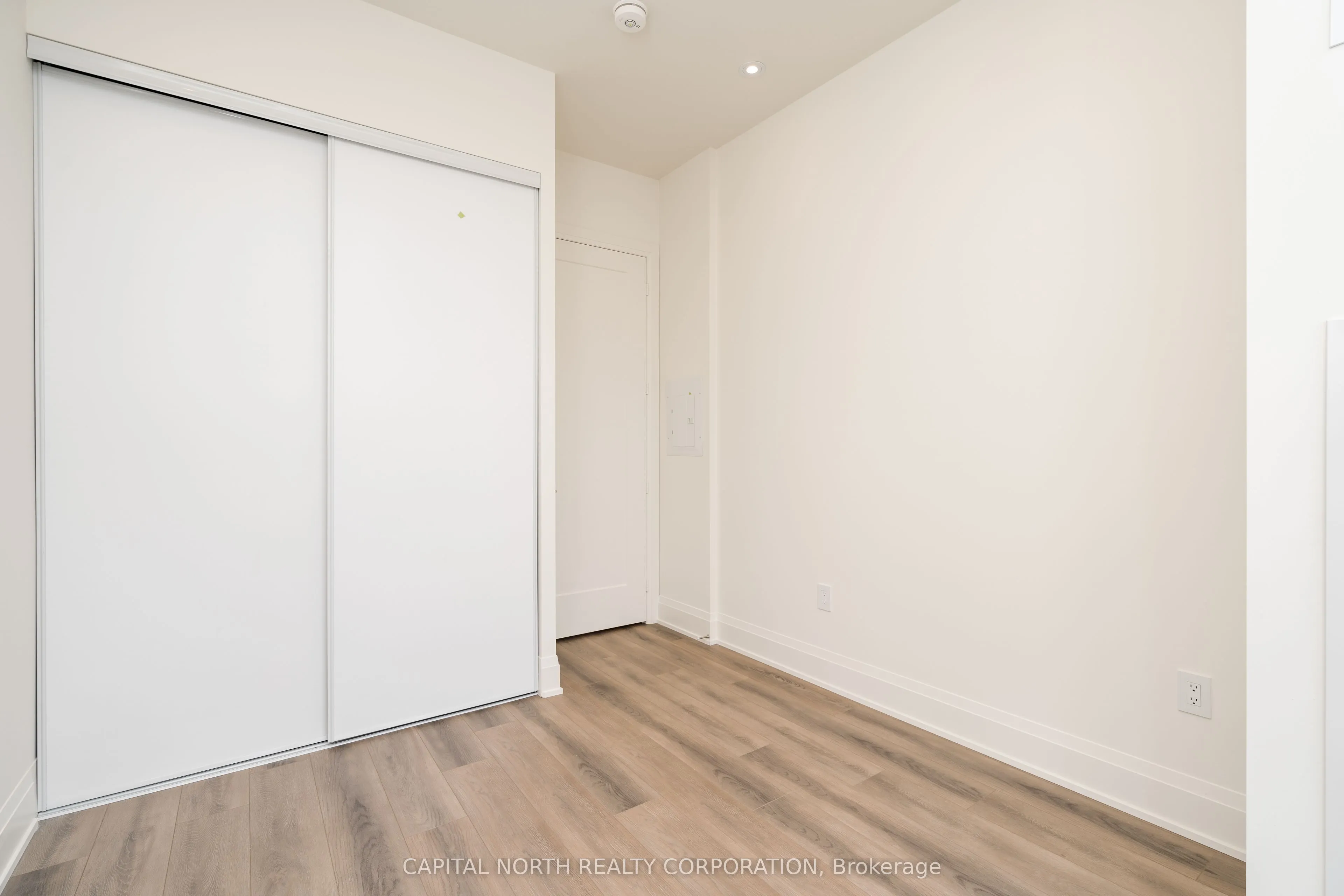 9000 Jane Street, #629