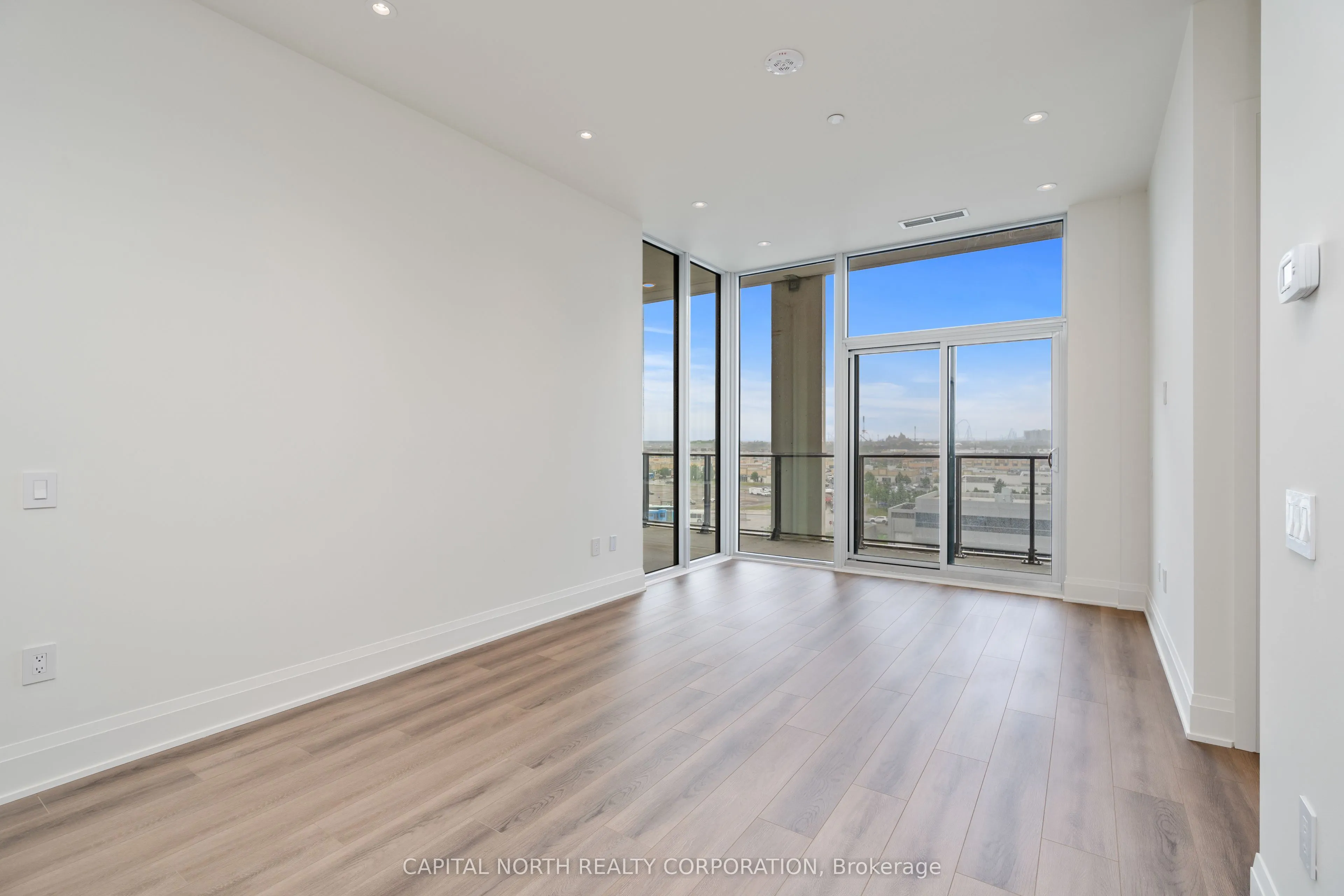 9000 Jane Street, #629