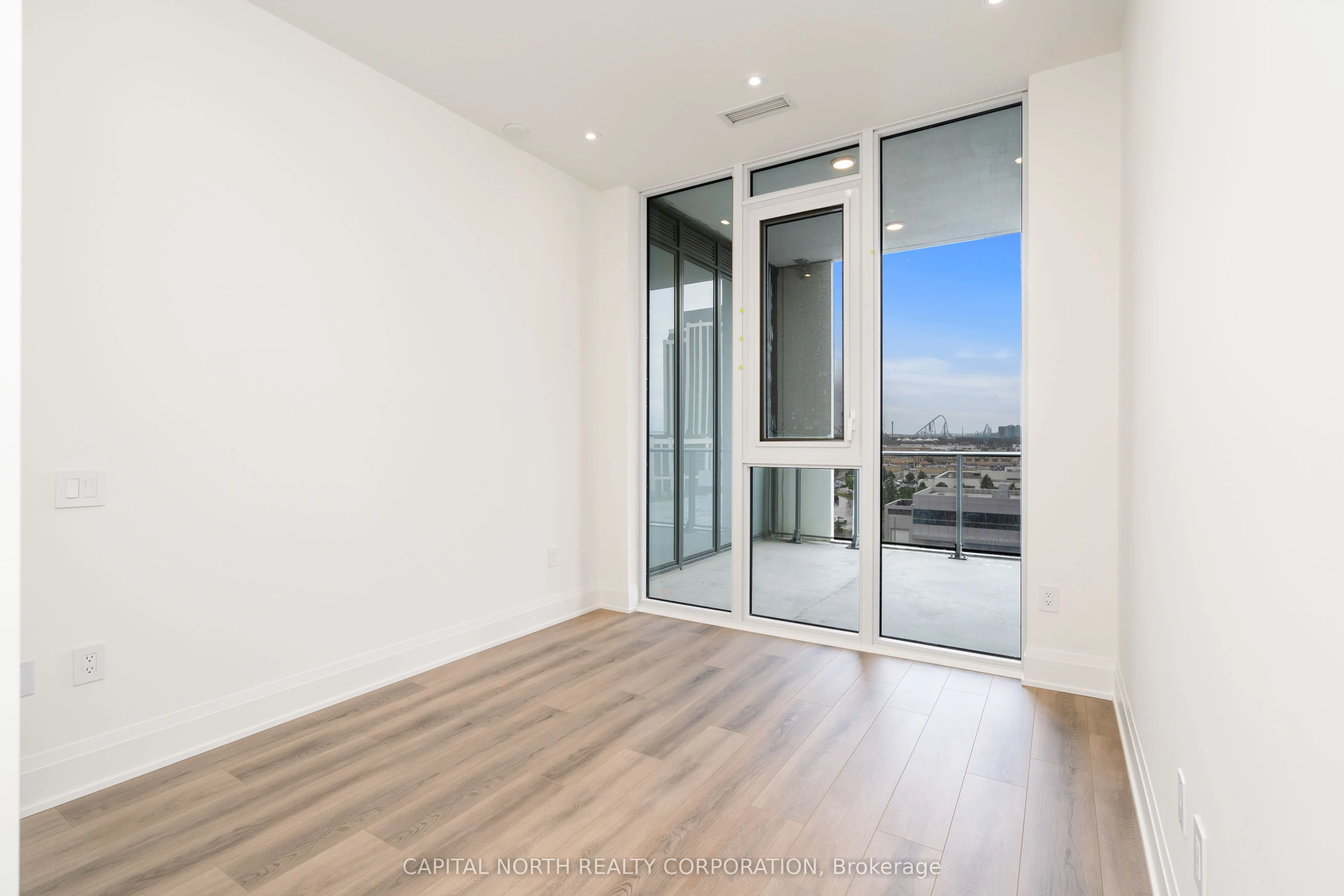 9000 Jane Street, #629